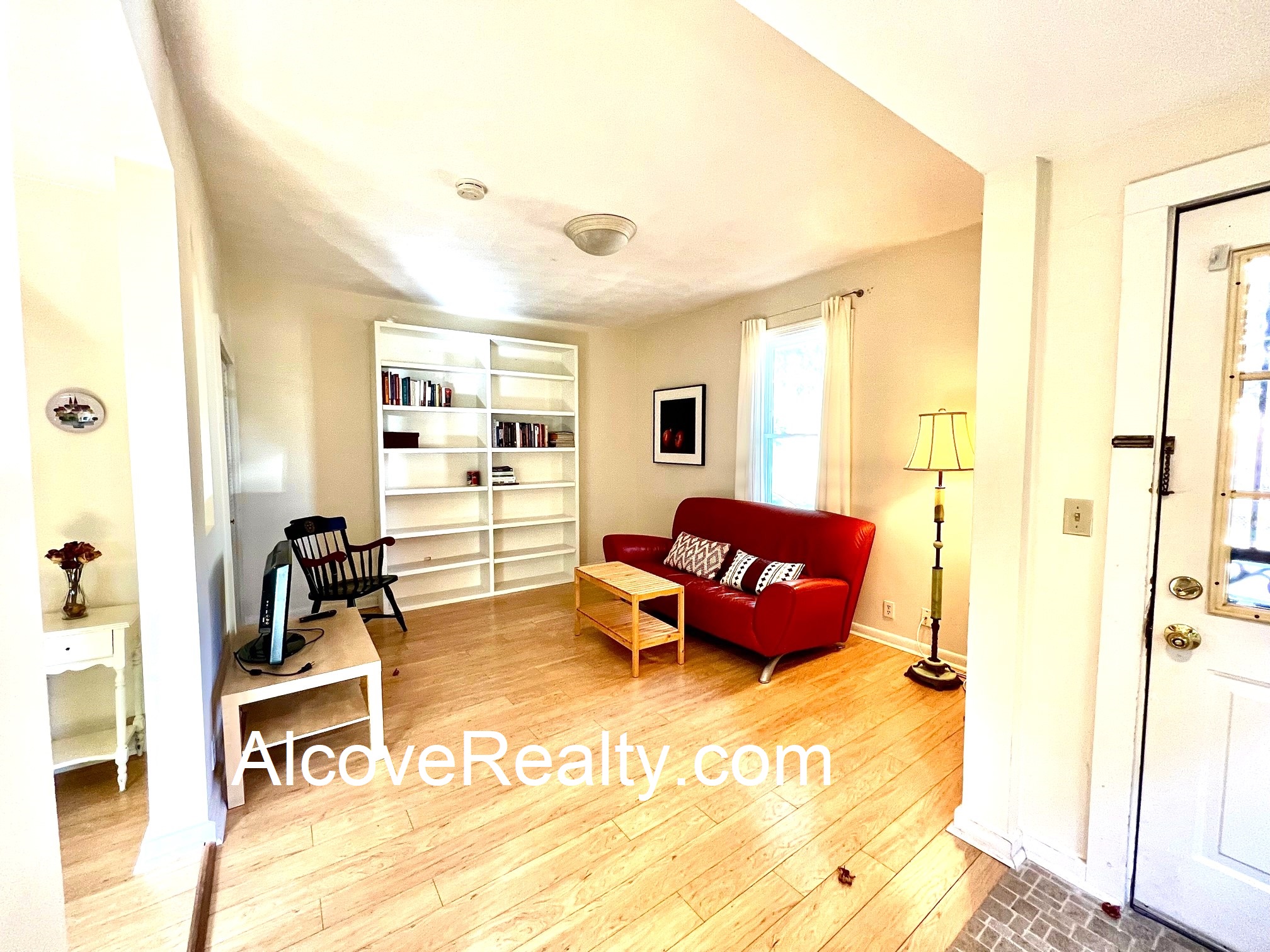 2 bed, 2 bath apartment for rent at 55 Jay Unit 1, Central Square — photo 16 of 20