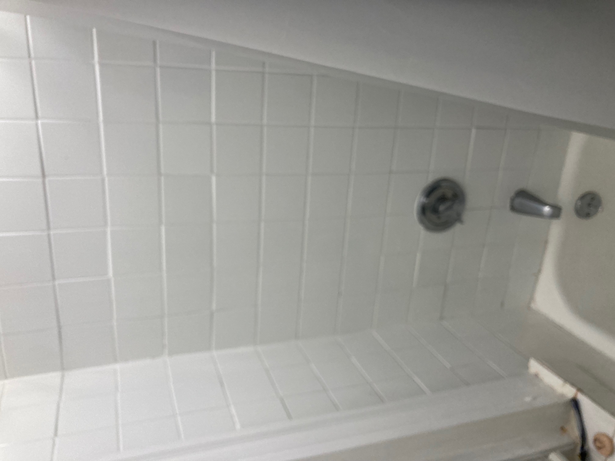 Studio bed, 1 bath apartment for rent at 64 Phillips St Unit A, Beacon Hill — photo 9 of 10