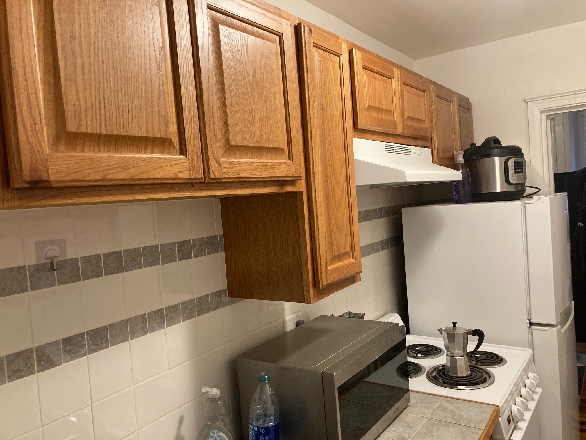 Studio bed, 1 bath apartment for rent at 64 Phillips St Unit A, Beacon Hill — photo 3 of 10
