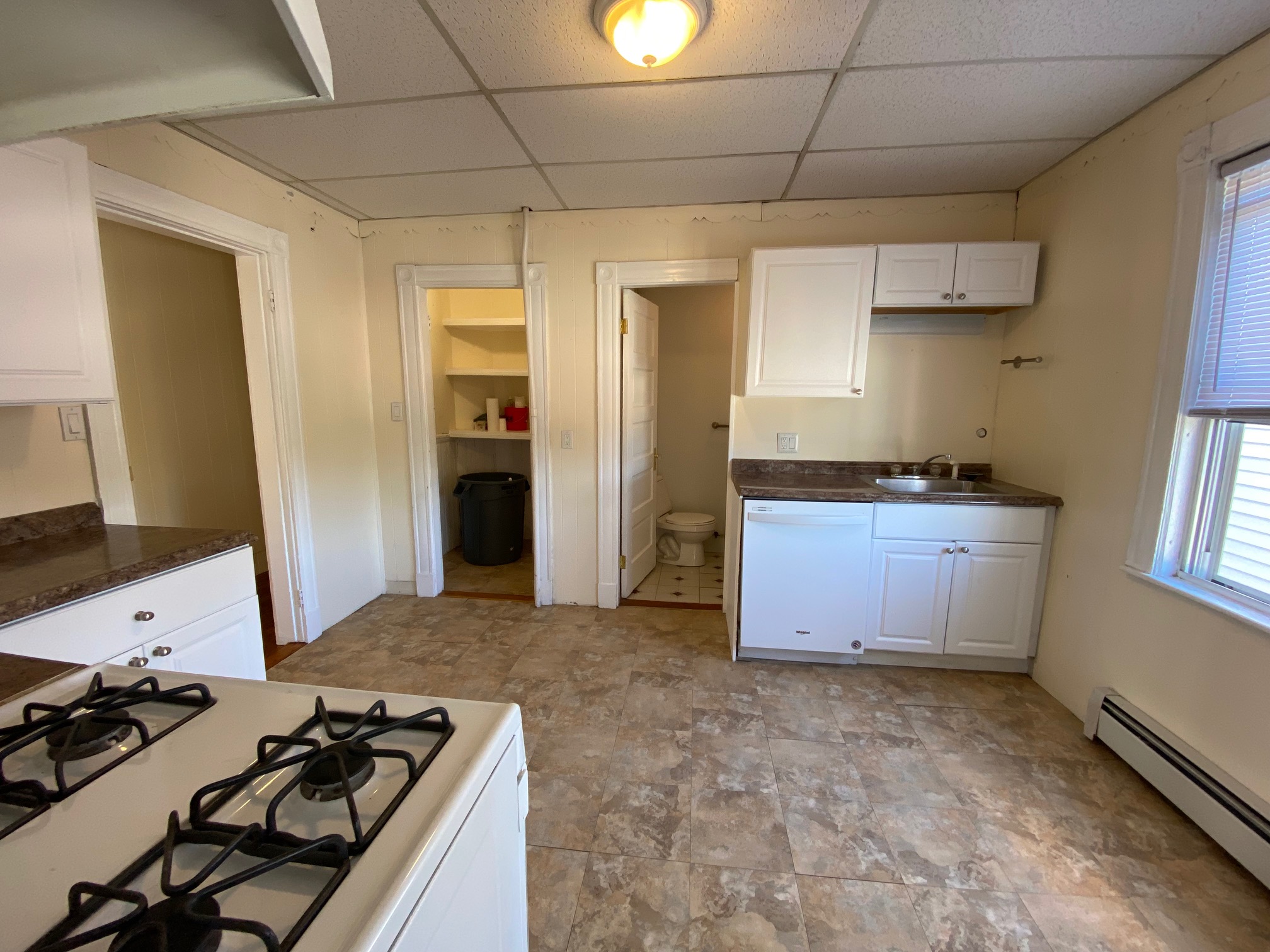 2 bed, 1 bath apartment for rent at 10 Craigie St Unit 4, Porter Square — photo 2 of 11