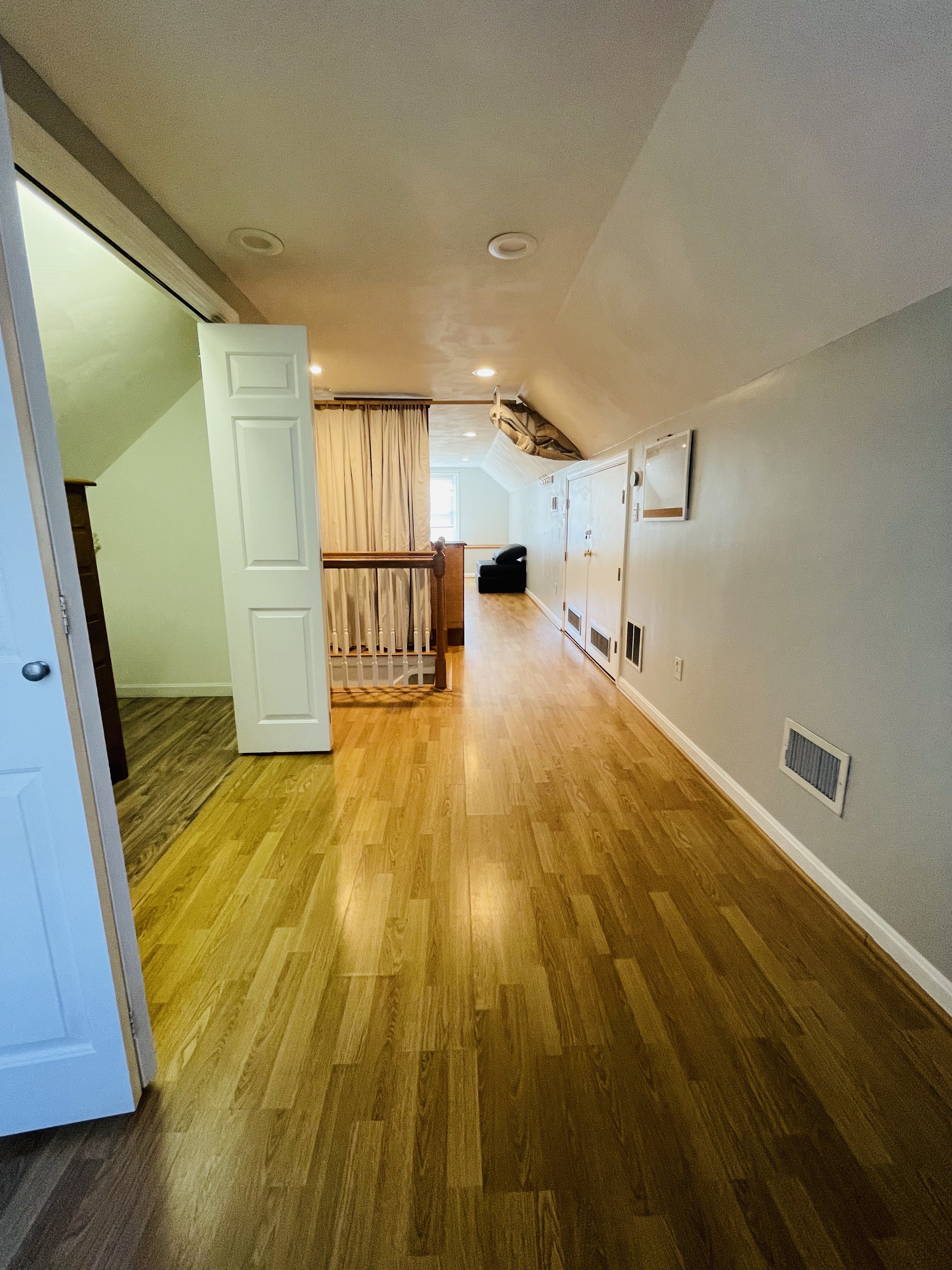 Studio bed, 1 bath apartment for rent at 139 Marlborough Rd Unit 0, Salem — photo 3 of 8