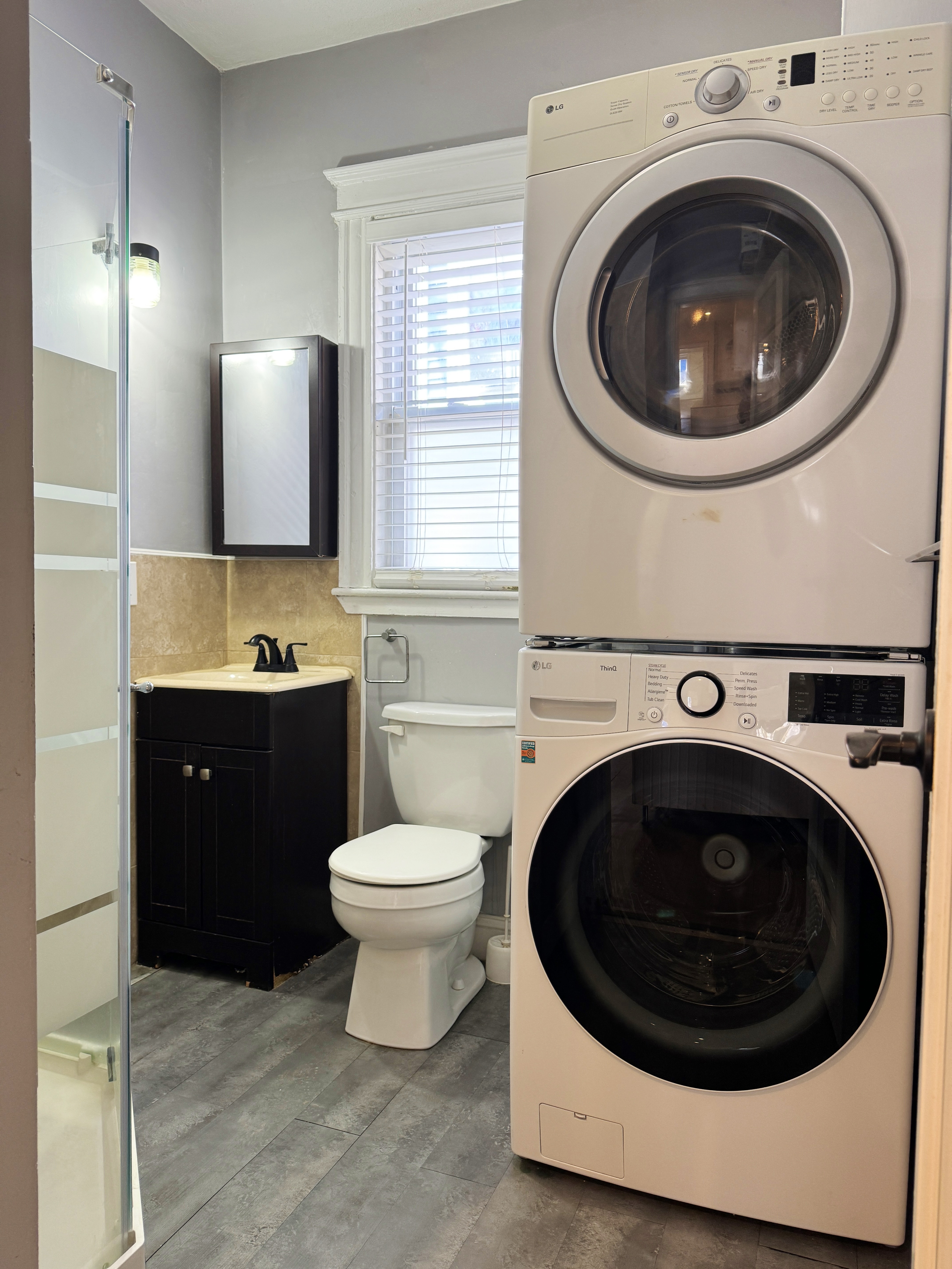 3 bed, 2 bath apartment for rent at 21 Cottage St Unit 1, Chelsea — photo 6 of 18
