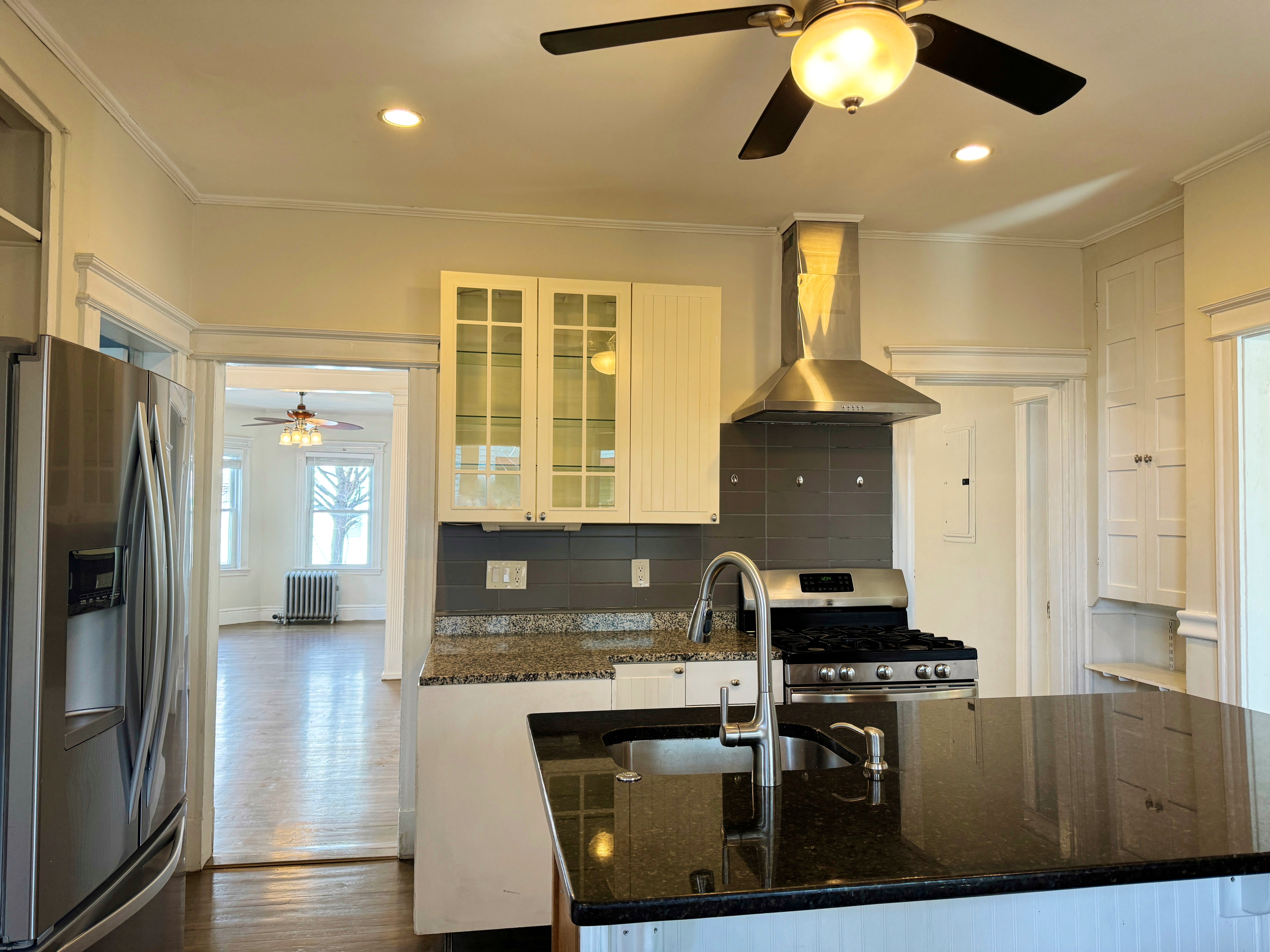 3 bed, 2 bath apartment for rent at 21 Cottage St Unit 1, Chelsea — photo 1 of 18