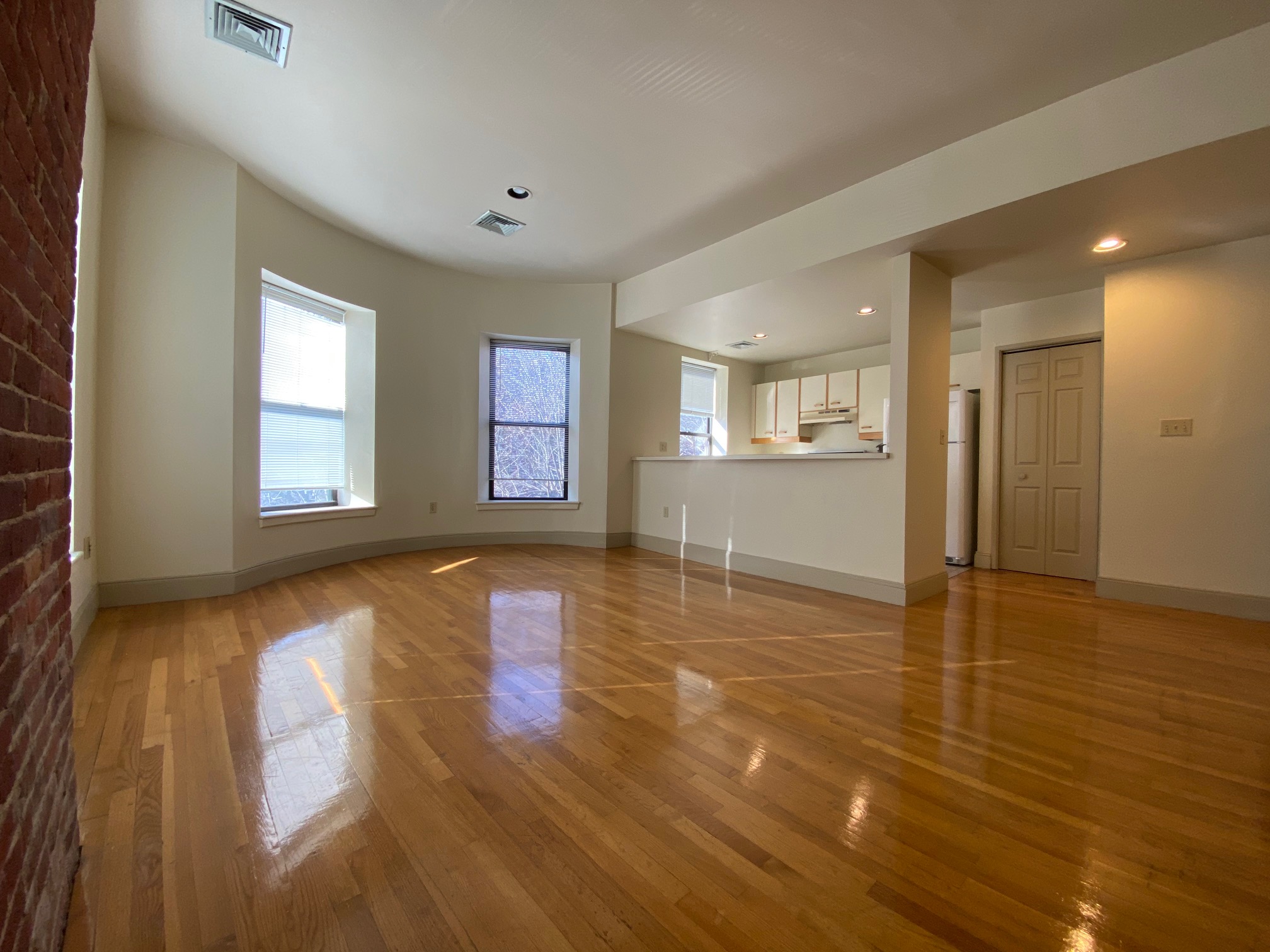 2 bed, 1 bath apartment for rent at 40 Worcester Sq Unit 15, South End — photo 1 of 16