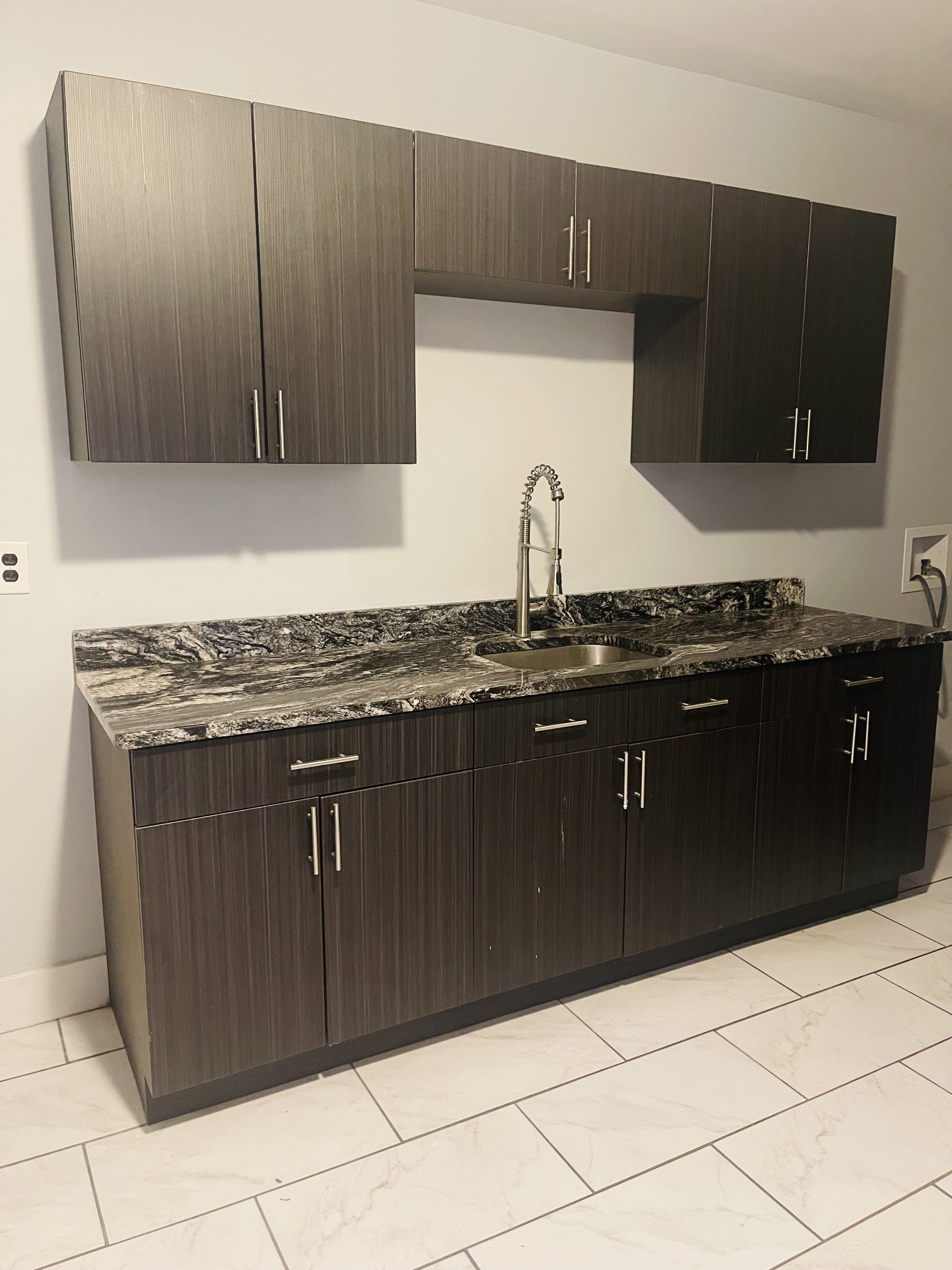 3 bed, 1 bath apartment for rent at 62 Greenwood St Unit 1, Dorchester — photo 3 of 6