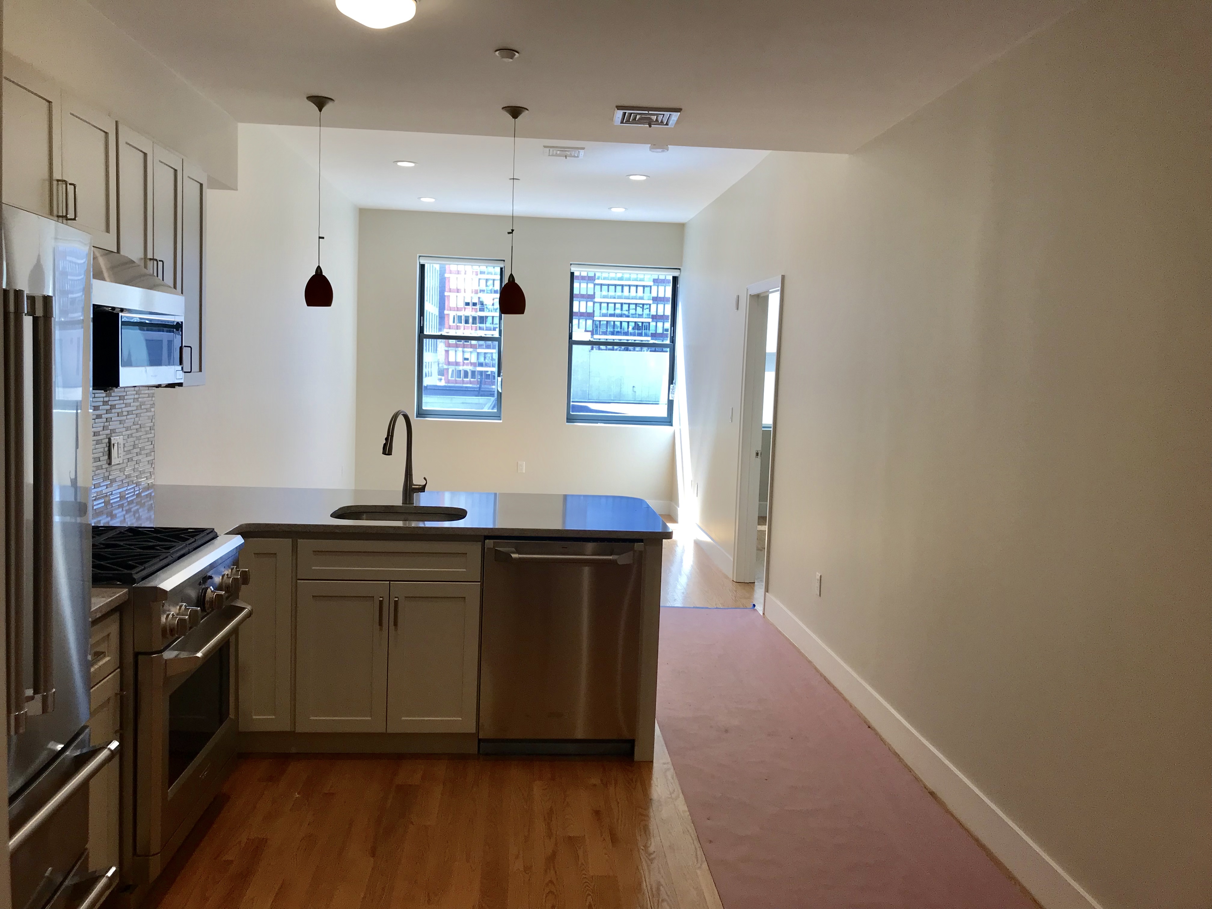 3 bed, 2 bath apartment for rent at 719 Boylston St Unit 201, Back Bay — photo 6 of 10