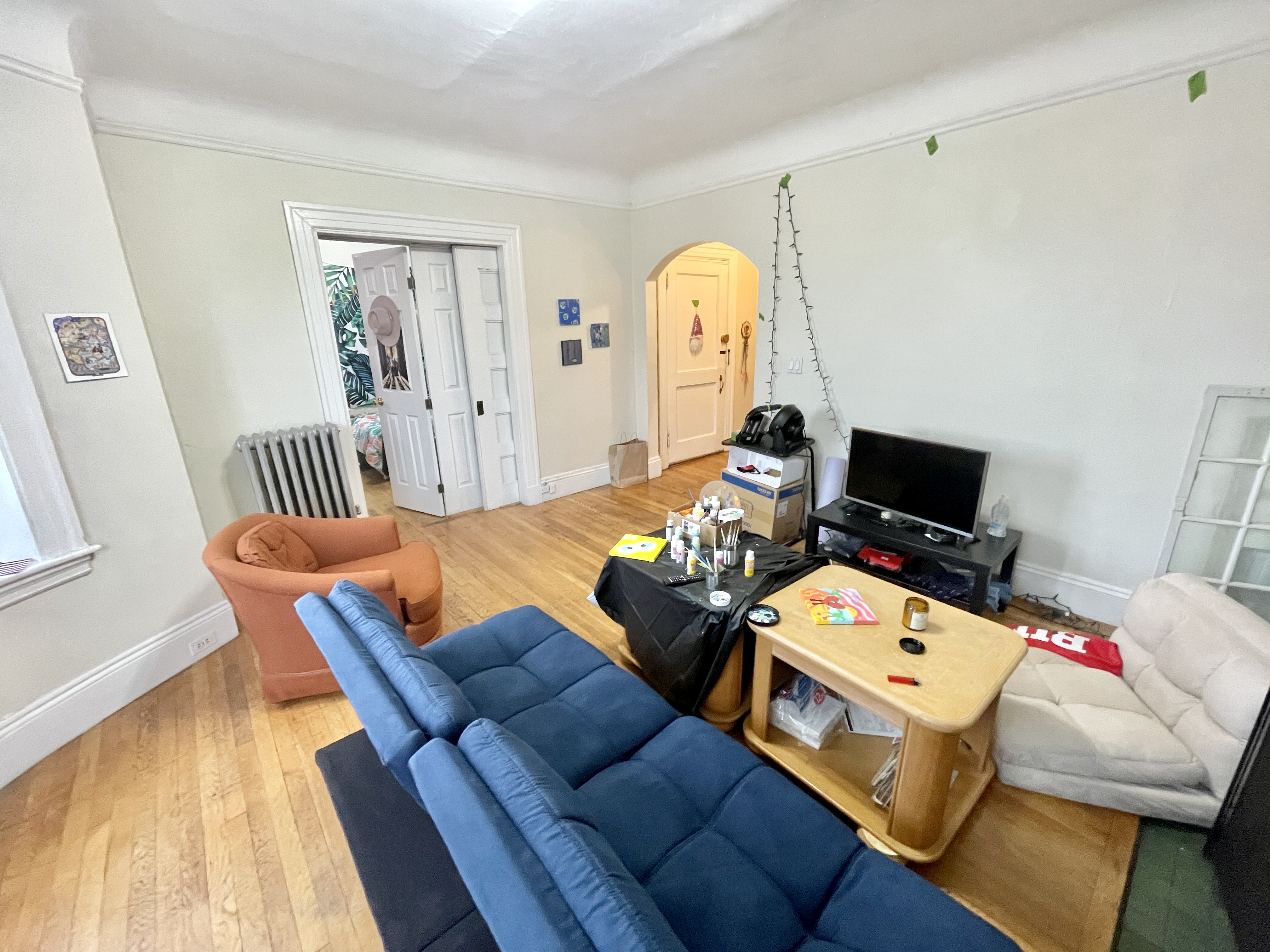 3 bed, 1 bath apartment for rent at 48 Babcock St Unit 3, Coolidge Corner — photo 4 of 14