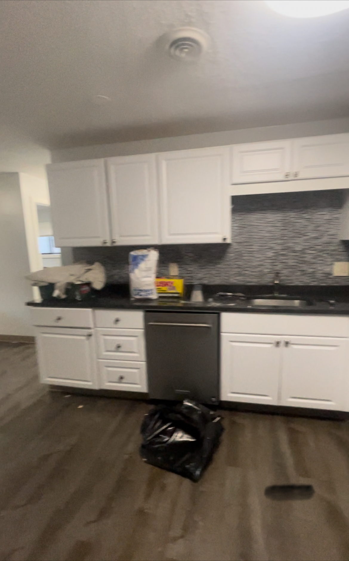 2 bed, 1 bath apartment for rent at 24 Hamilton St Unit 1, Saugus — photo 1 of 12