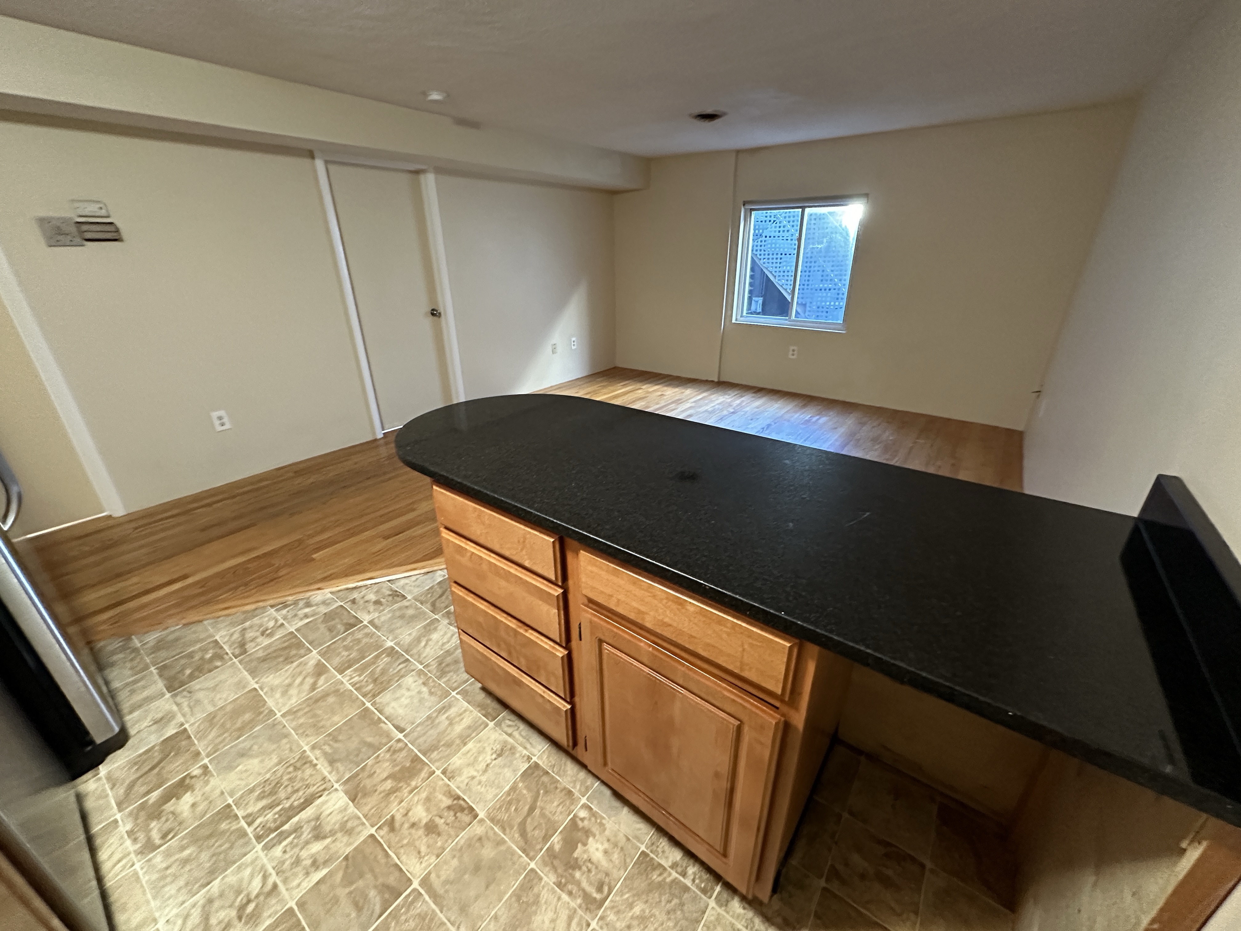 385 Dorchester St, South Boston