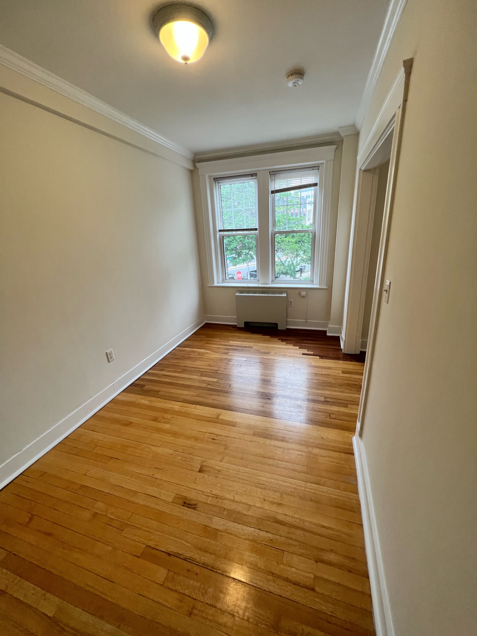 1 bed, 1 bath apartment for rent at 5 Rutland St Unit 1-23, Harvard Square — photo 4 of 11