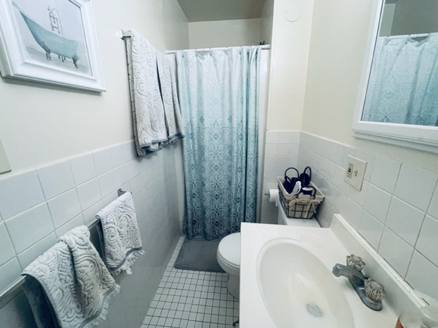 2 bed, 1 bath apartment for rent at 488 Commercial St Unit 3R, North End — photo 12 of 14