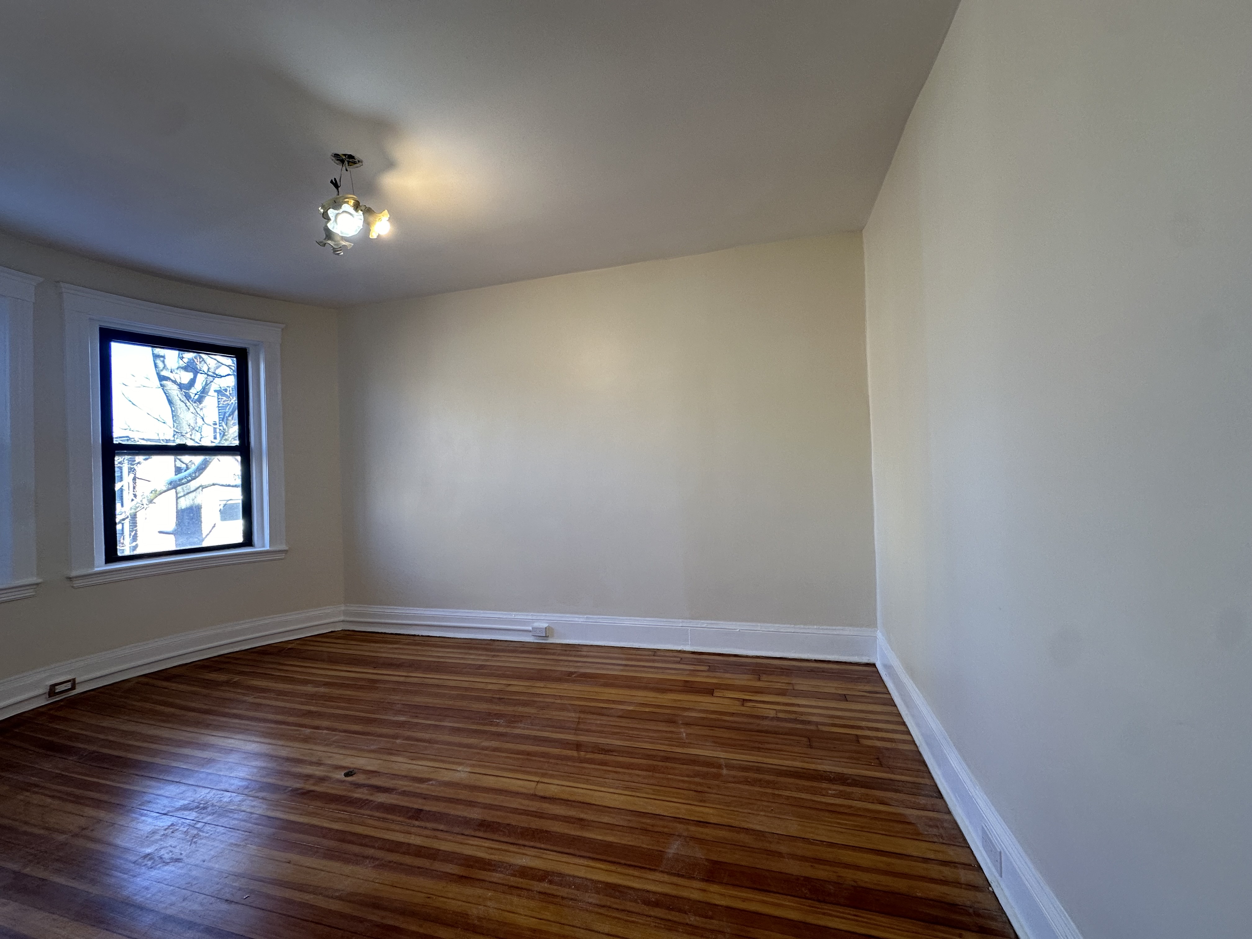 1379 Commonwealth Ave, Brighton