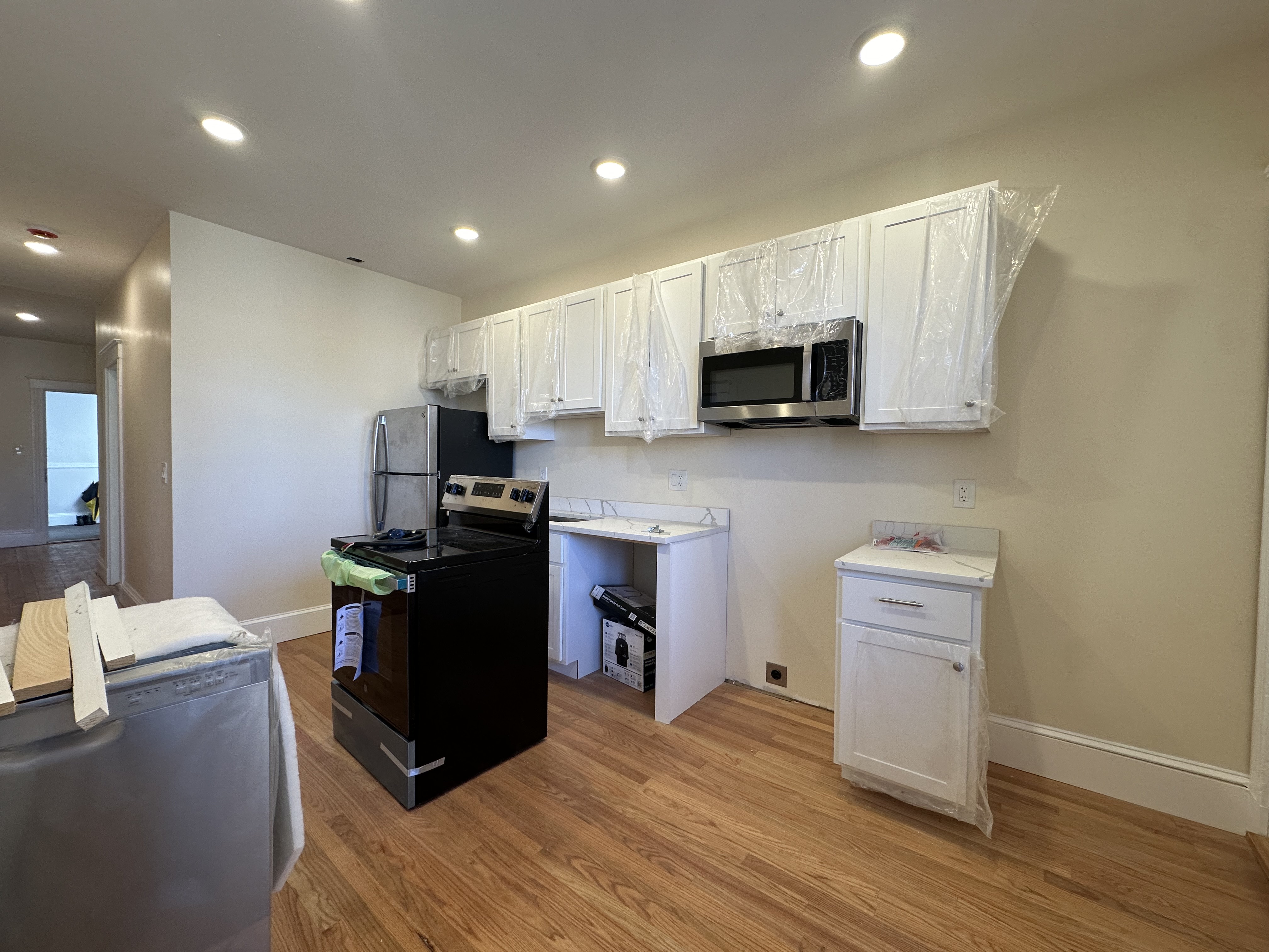 1379 Commonwealth Ave, Brighton