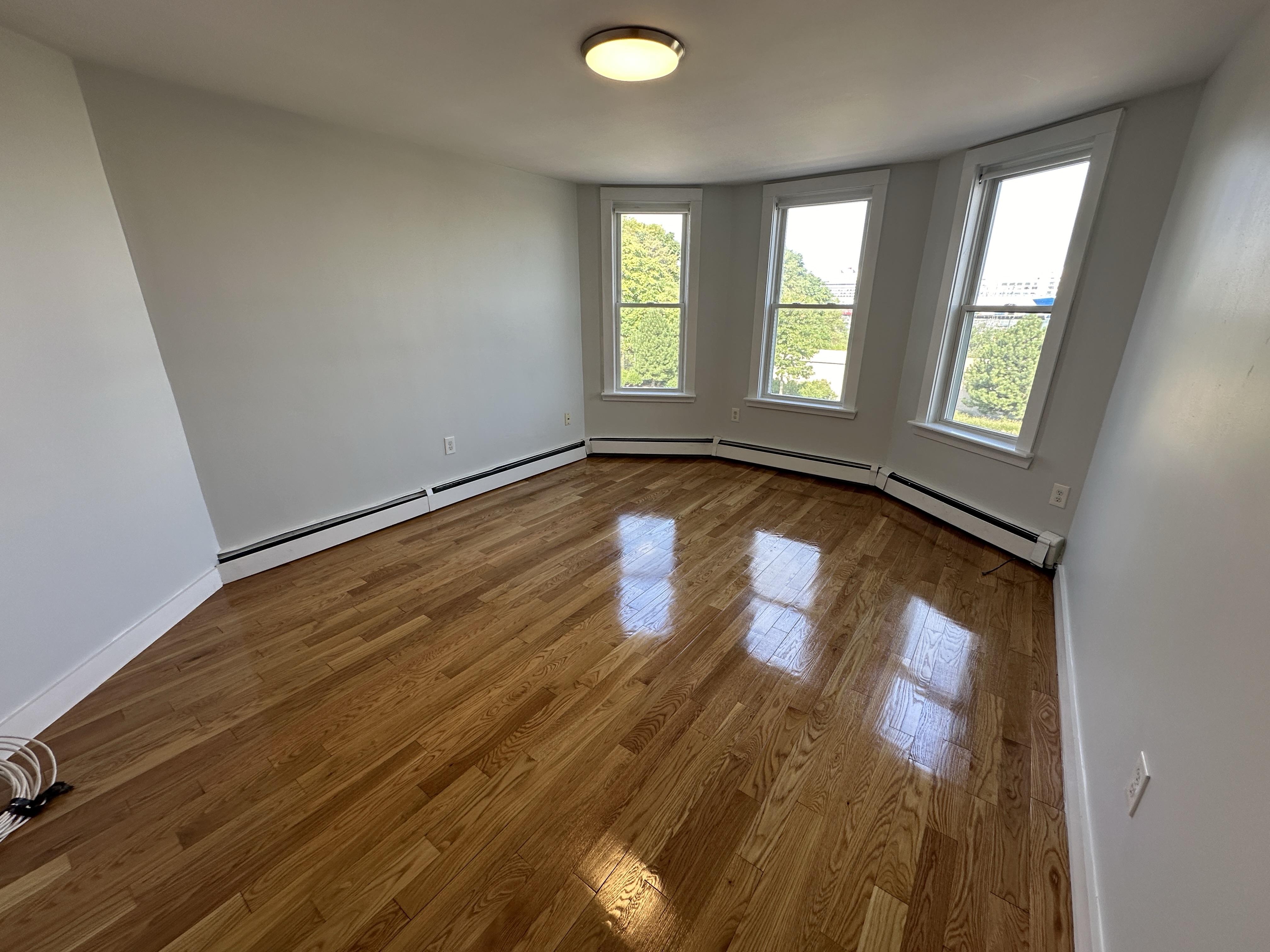 857 East 1st St, South Boston