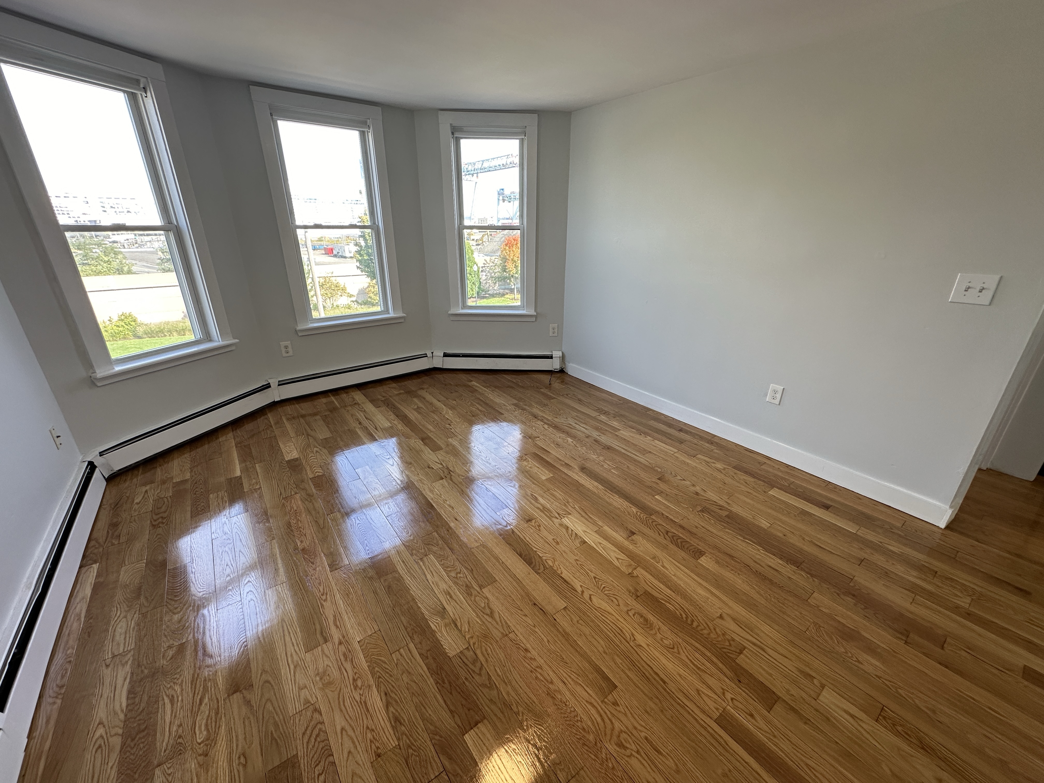 857 East 1st St, South Boston