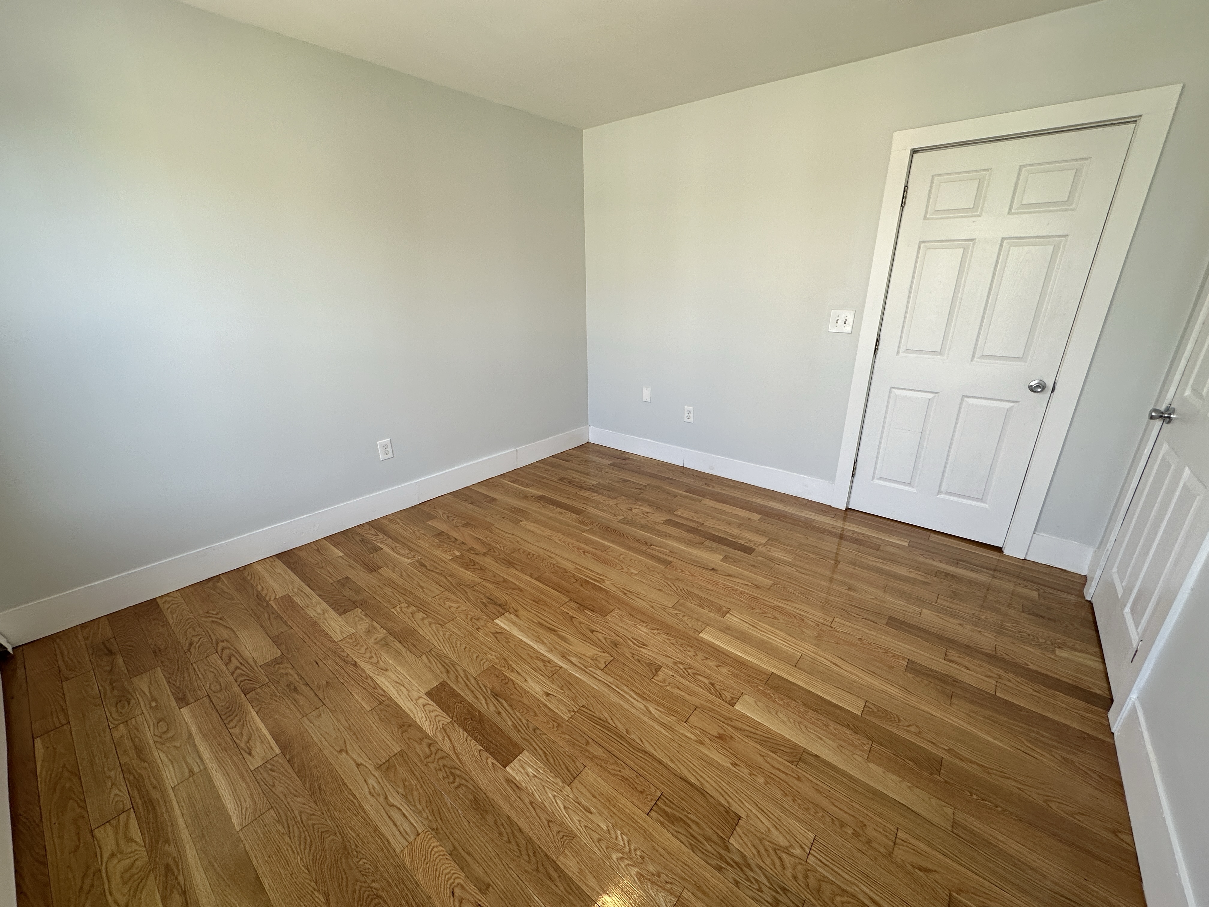 857 East 1st St, South Boston