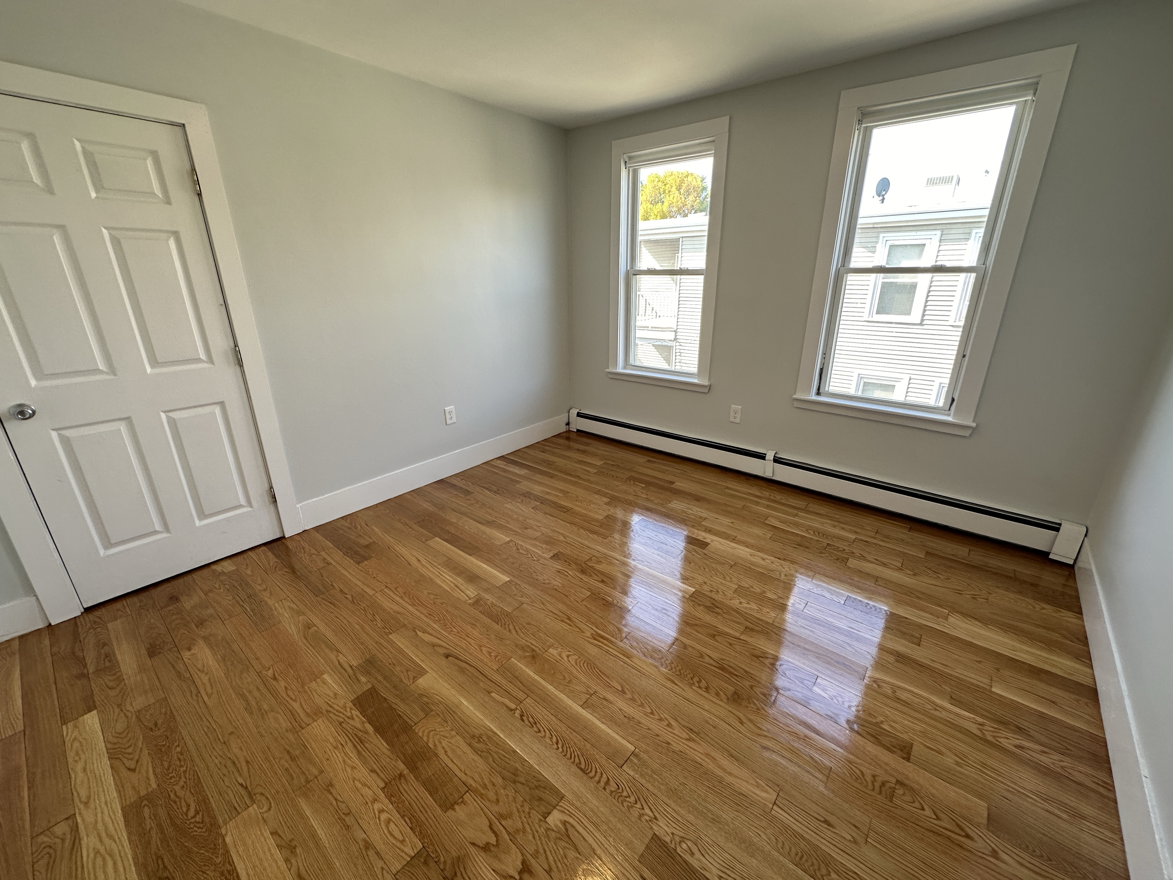 857 East 1st St, South Boston