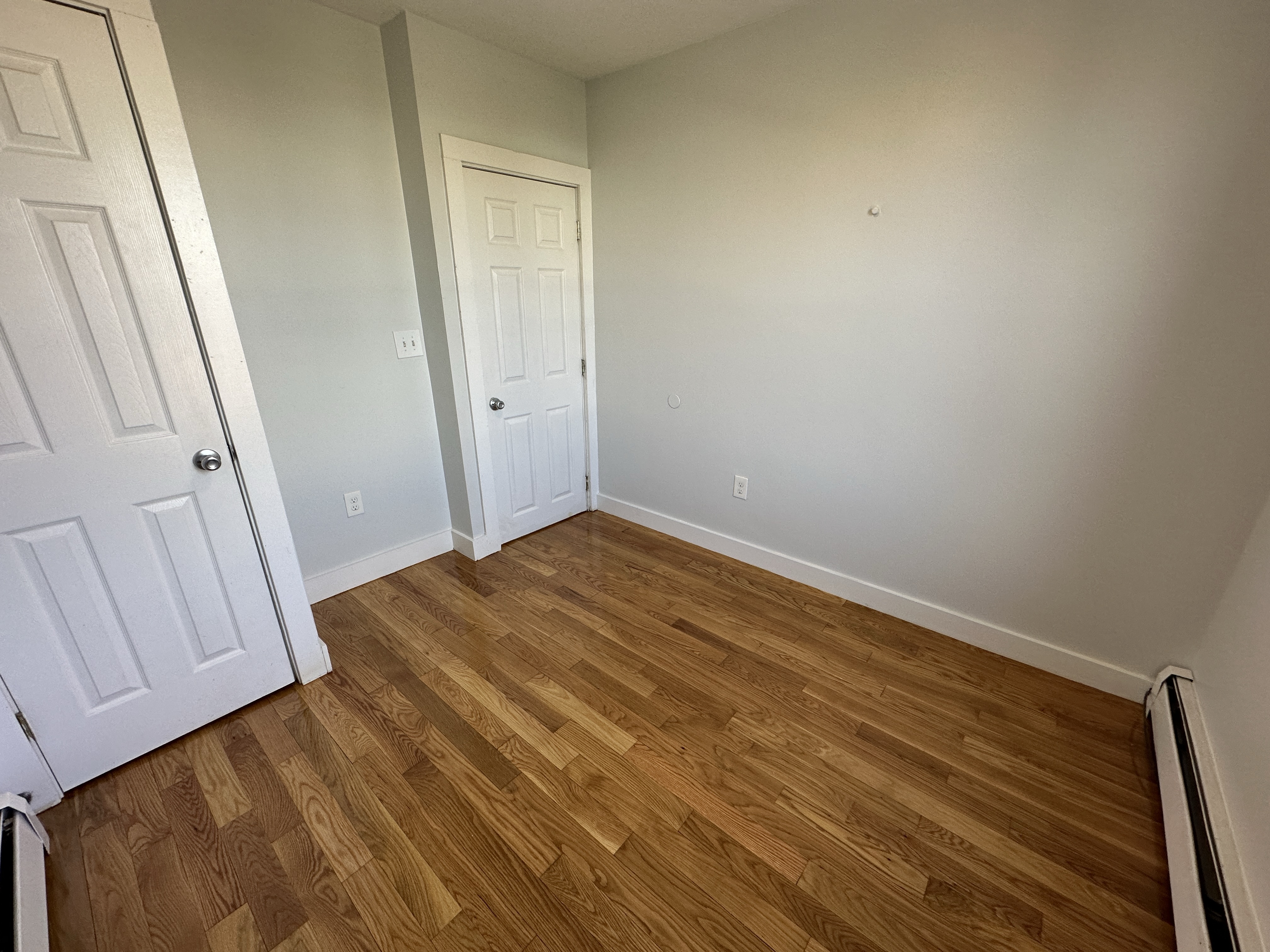 857 East 1st St, South Boston