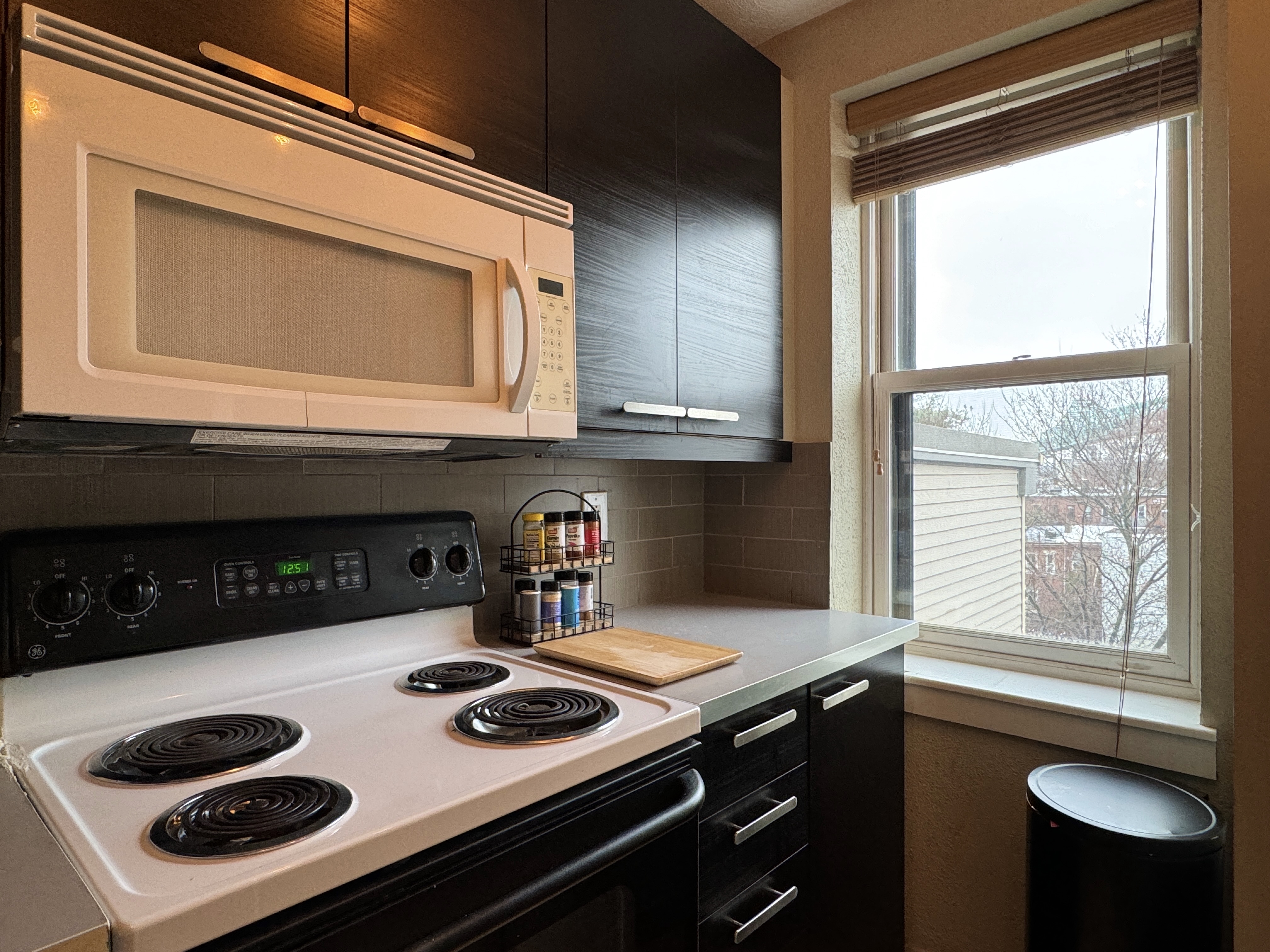 1 bed, 1 bath apartment for rent at 34 Beacon St Unit 3, Chelsea — photo 7 of 13