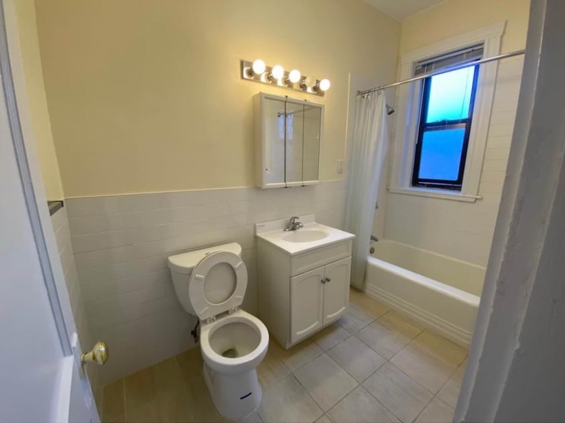 Studio bed, 1 bath apartment for rent at 283 Saint Paul St Unit 32, Longwood — photo 4 of 4