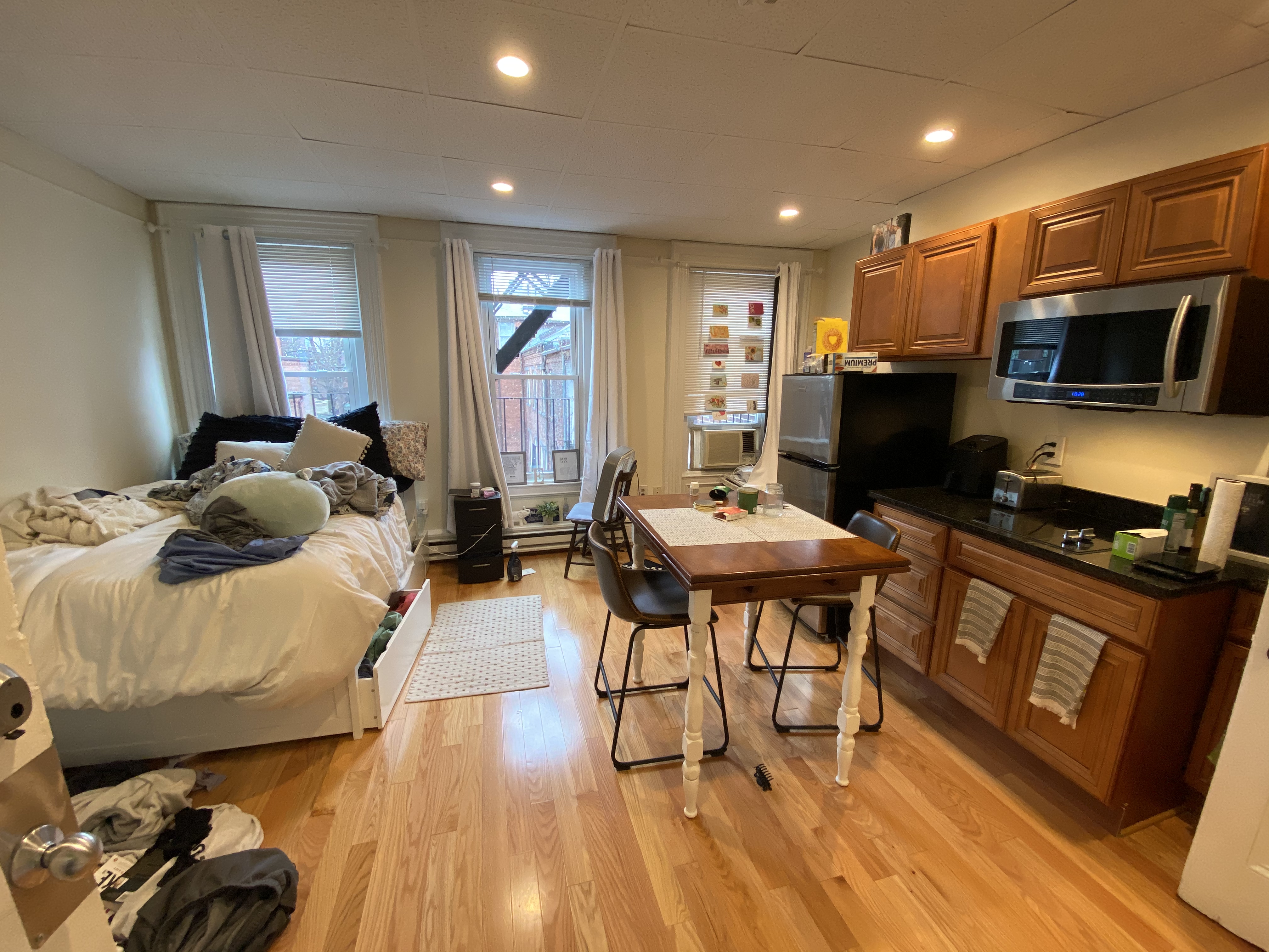 Studio bed, 1 bath apartment for rent at 70 Pinckney St Unit 6, Beacon Hill