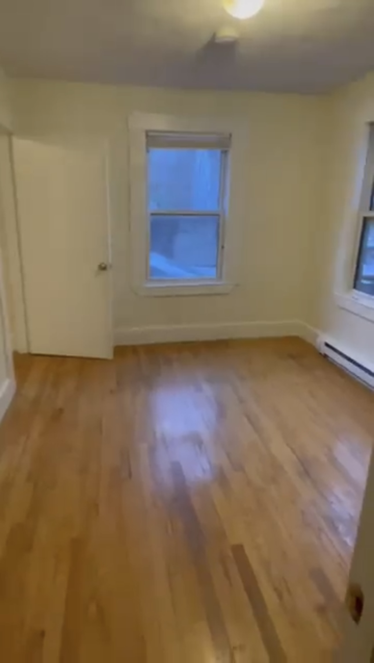 2 bed, 1 bath apartment for rent at 17 Bay St Unit 1 L, Union Square — photo 3 of 9