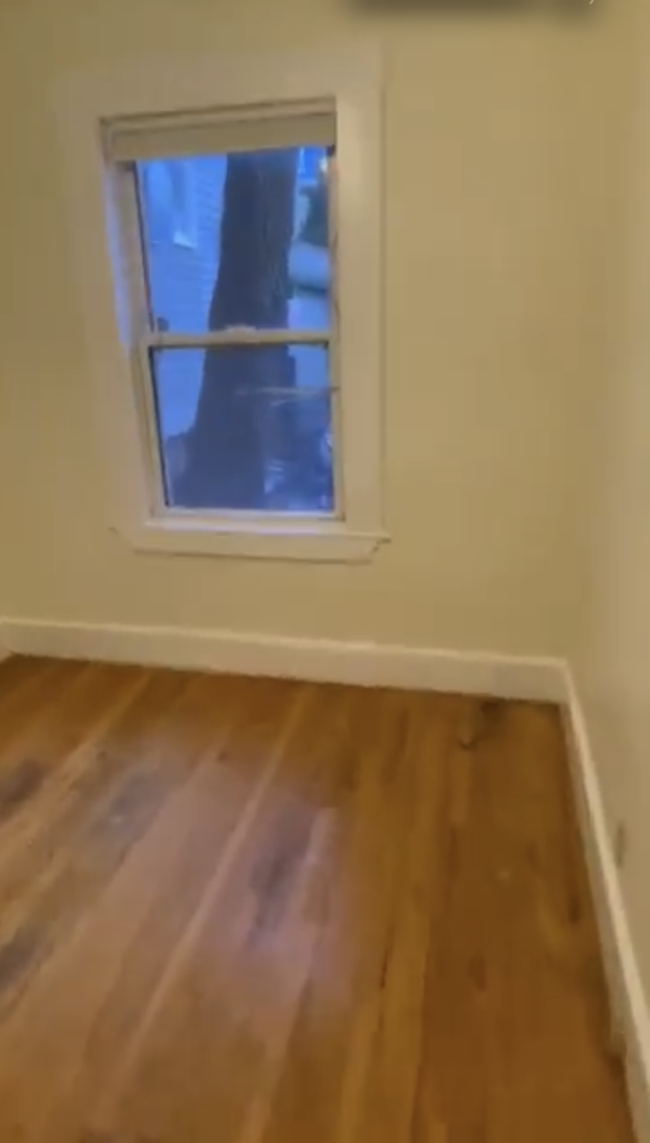 2 bed, 1 bath apartment for rent at 17 Bay St Unit 1 L, Union Square — photo 8 of 9