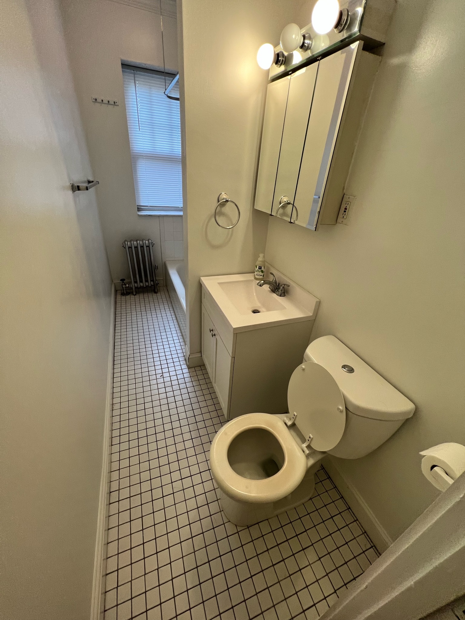 1 bed, 1 bath apartment for rent at 29 Wendell St Unit 11, Harvard Square — photo 4 of 13