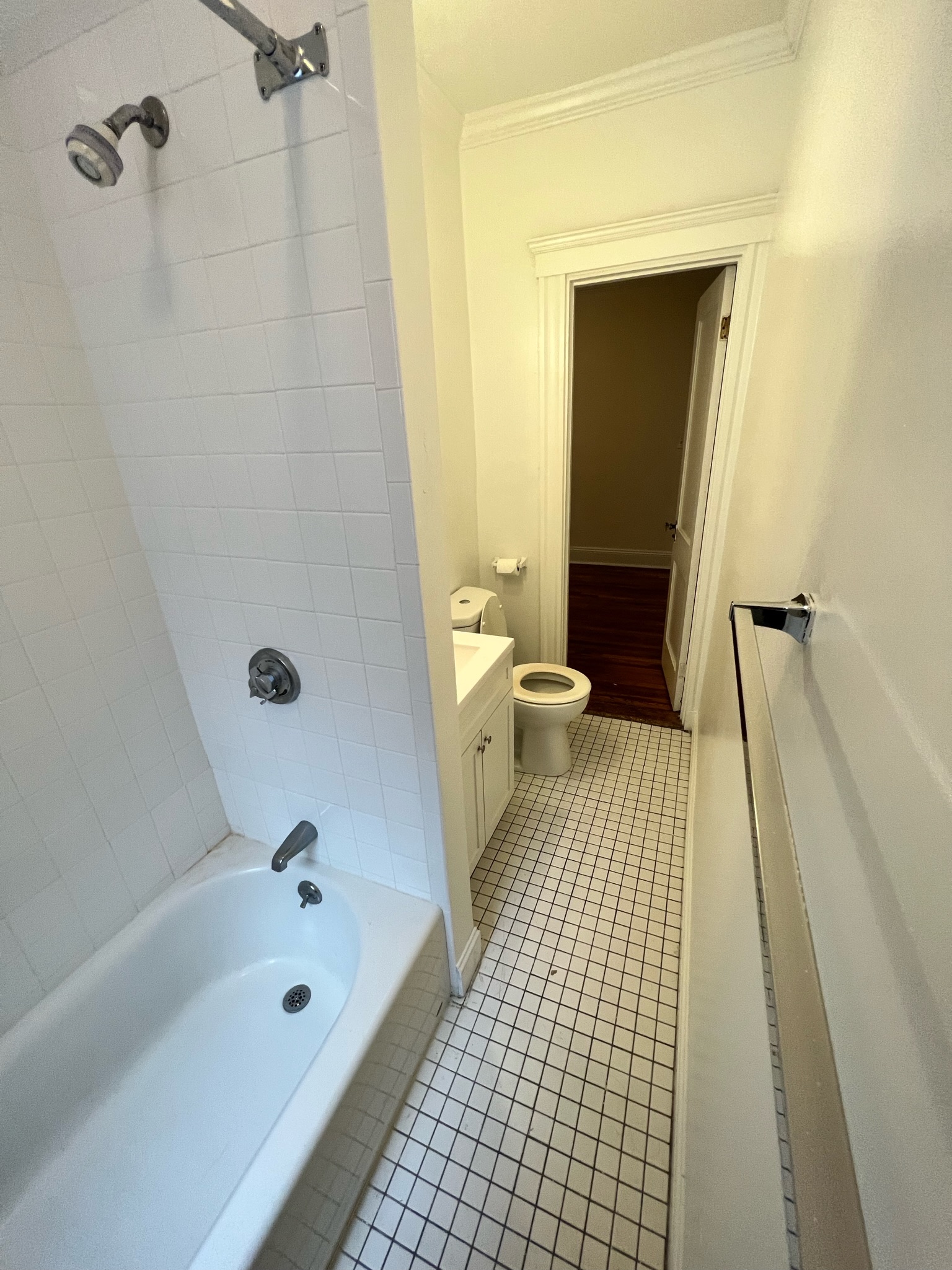 1 bed, 1 bath apartment for rent at 29 Wendell St Unit 11, Harvard Square — photo 6 of 13