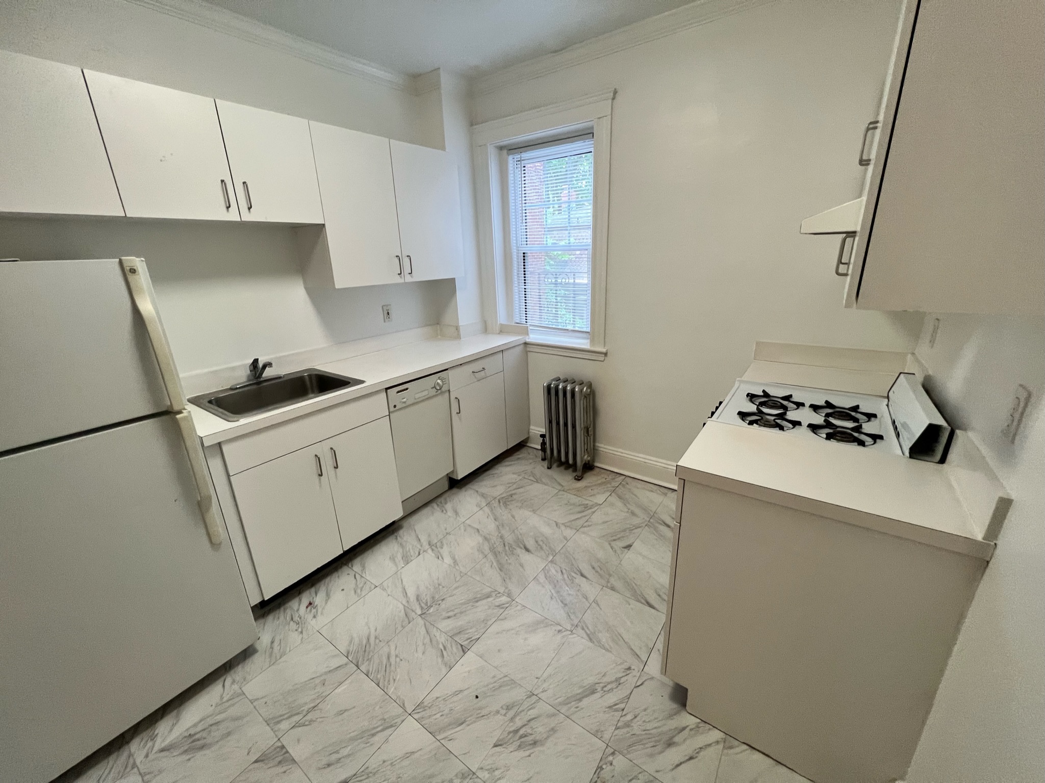 1 bed, 1 bath apartment for rent at 29 Wendell St Unit 11, Harvard Square — photo 9 of 13