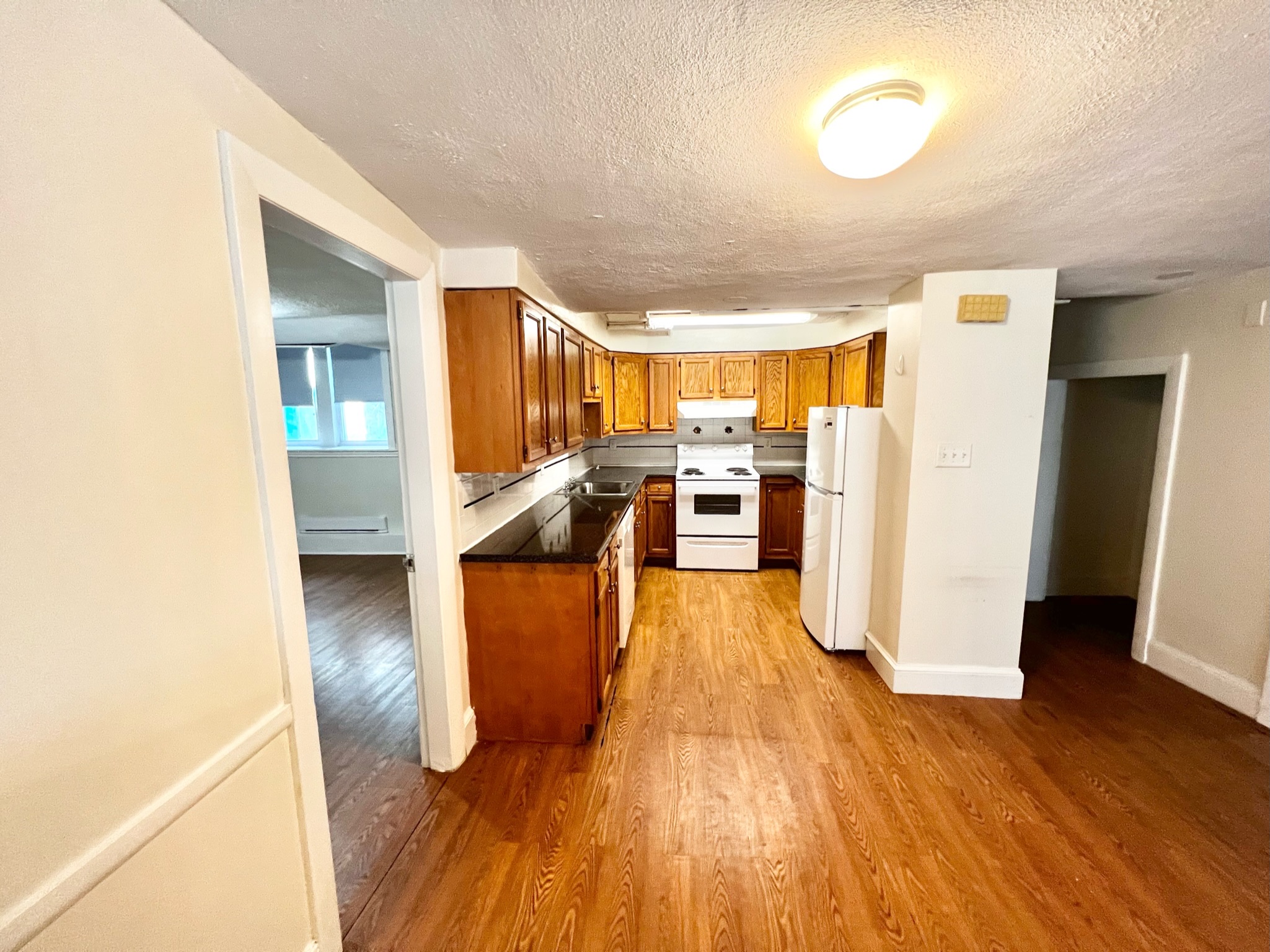 3 bed, 2 bath apartment for rent at 32 Lancaster Terr Unit A100, Coolidge Corner — photo 2 of 17
