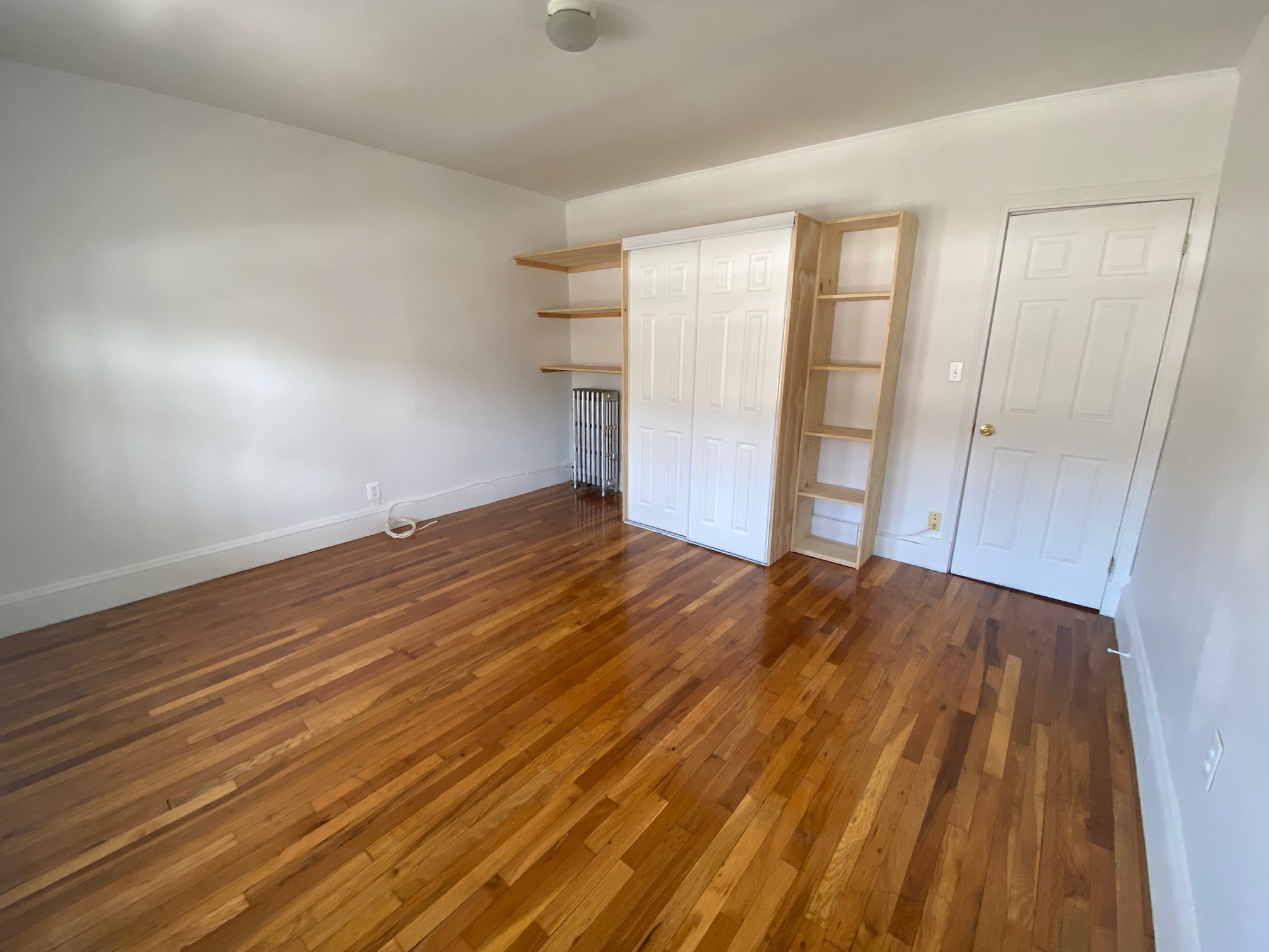2 bed, 1 bath apartment for rent at 524 Hyde Park Ave Unit 5, Roslindale — photo 8 of 16
