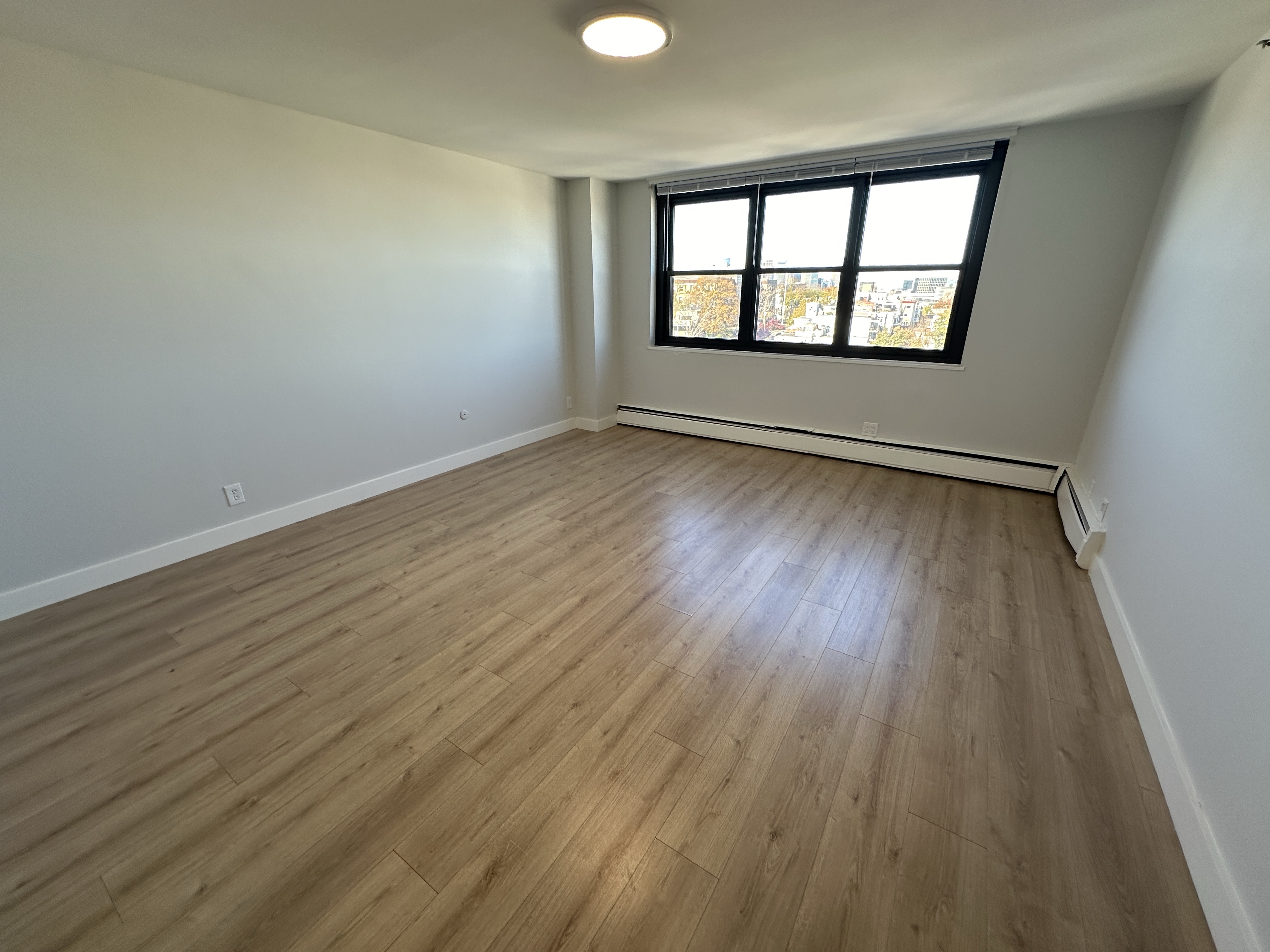 1410 Columbia Rd, South Boston