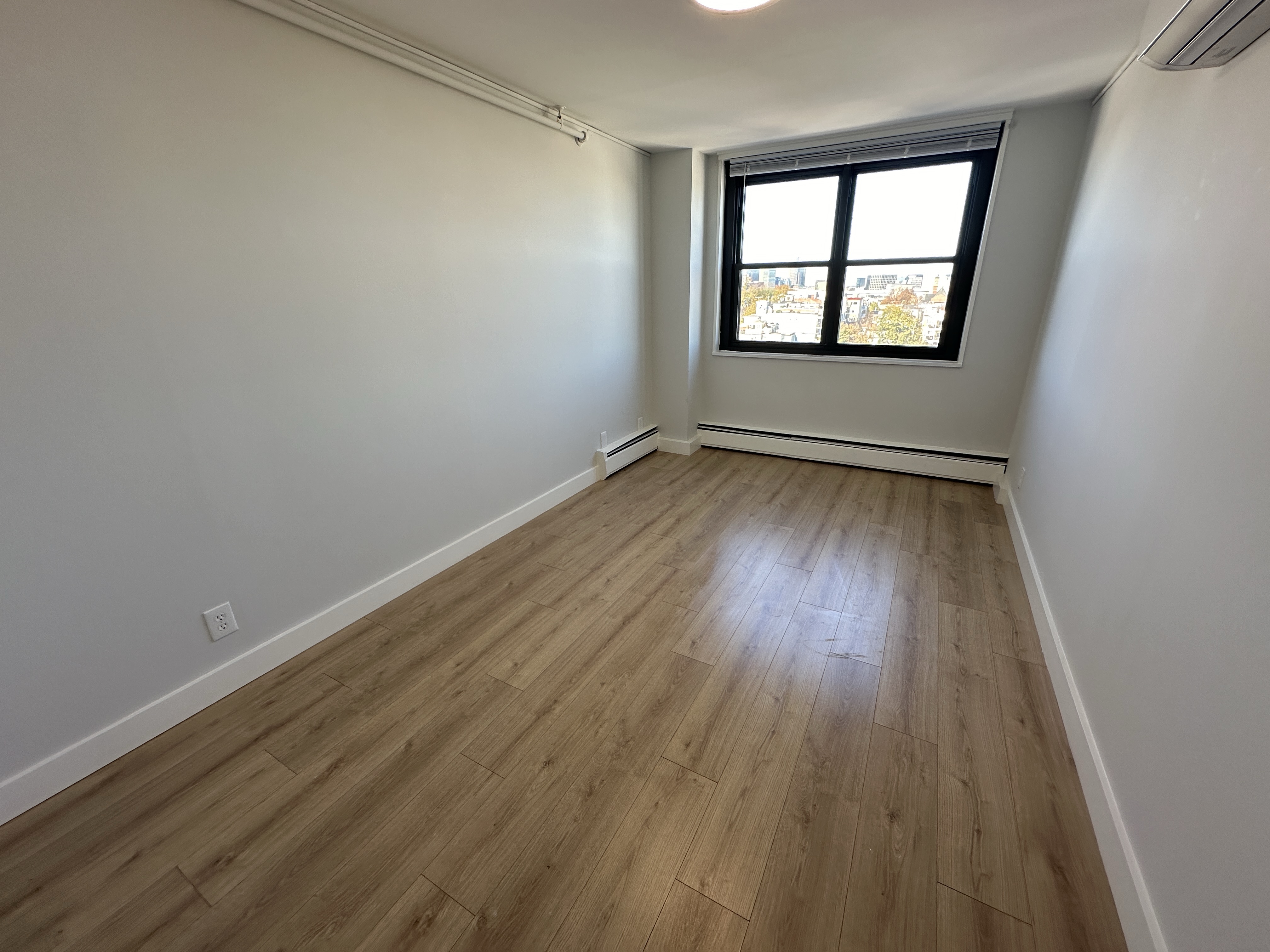 1410 Columbia Rd, South Boston