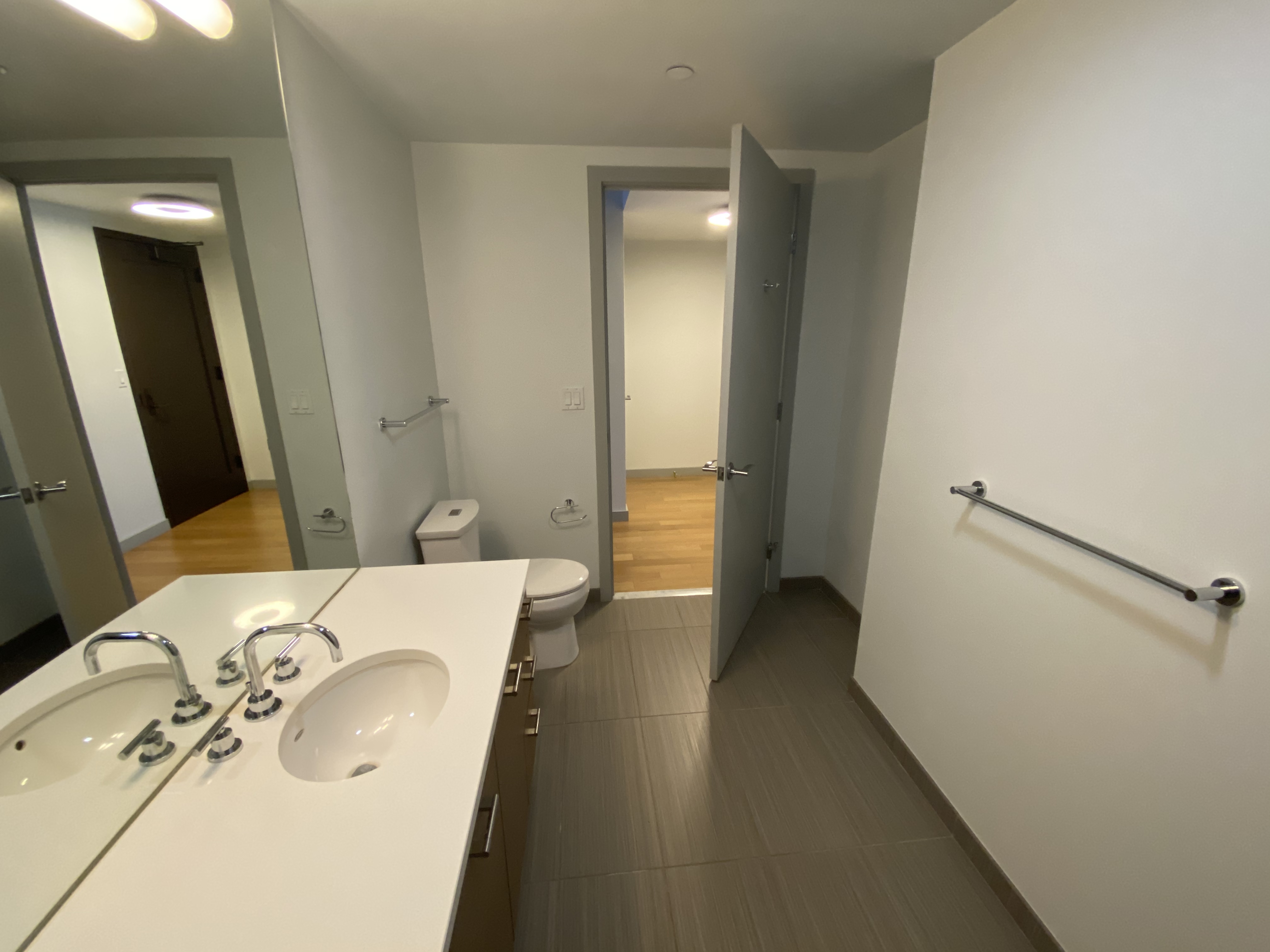 Studio bed, 1 bath apartment for rent at 315 A St Unit 1507, Seaport District — photo 4 of 6