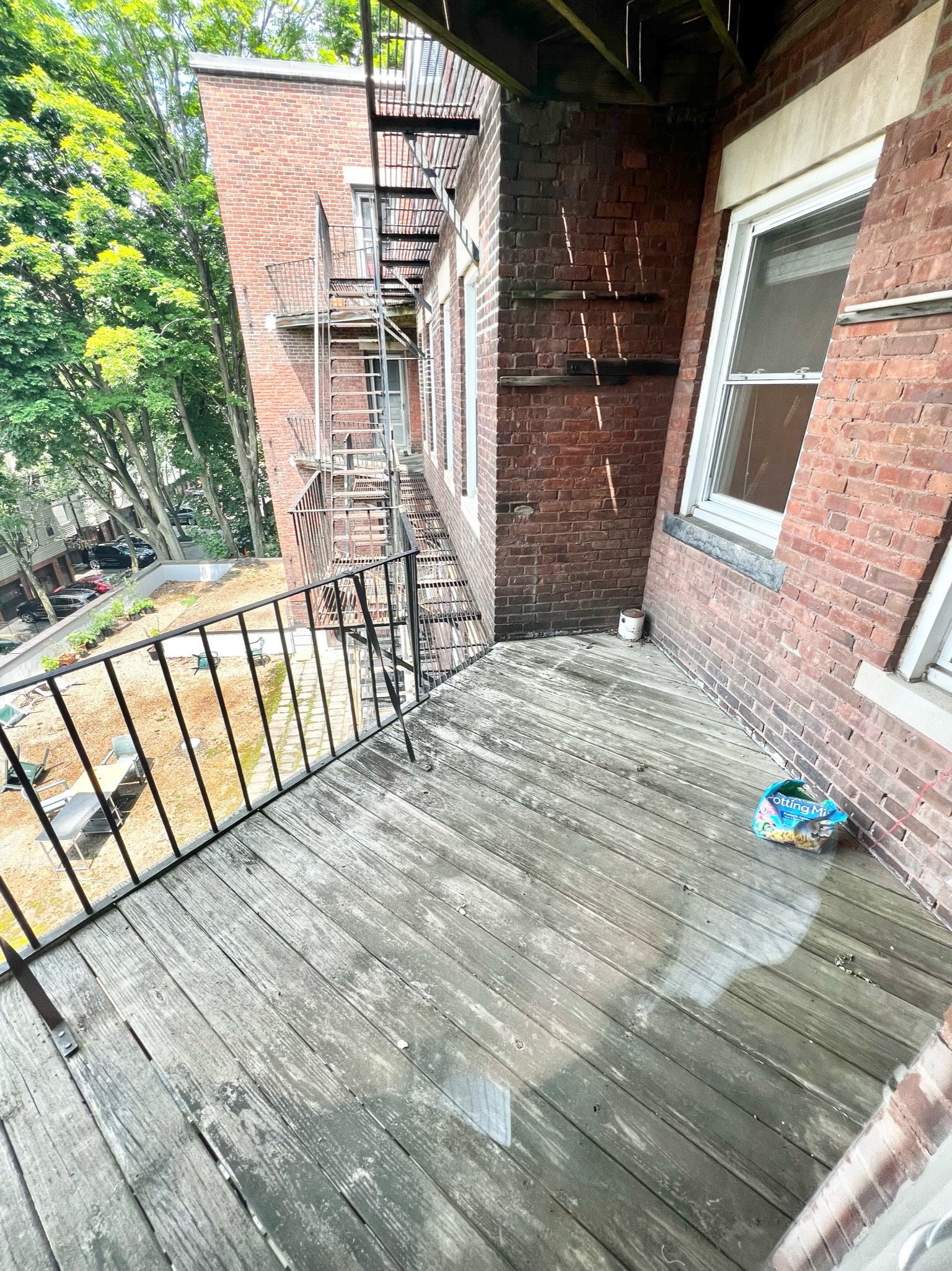 2 bed, 1 bath apartment for rent at 308 Tappan St Unit 4, Coolidge Corner — photo 12 of 13