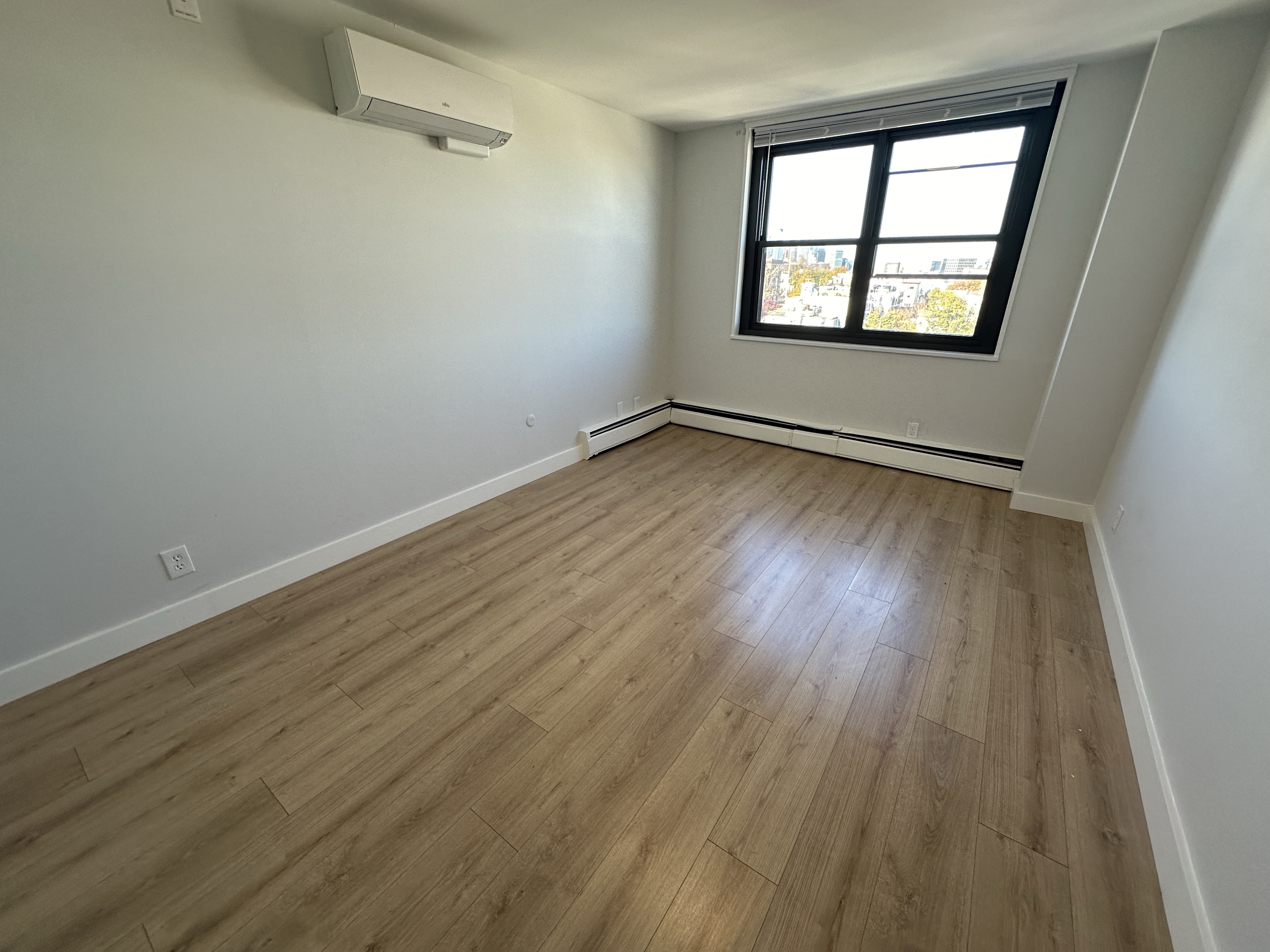 1410 Columbia Rd, South Boston