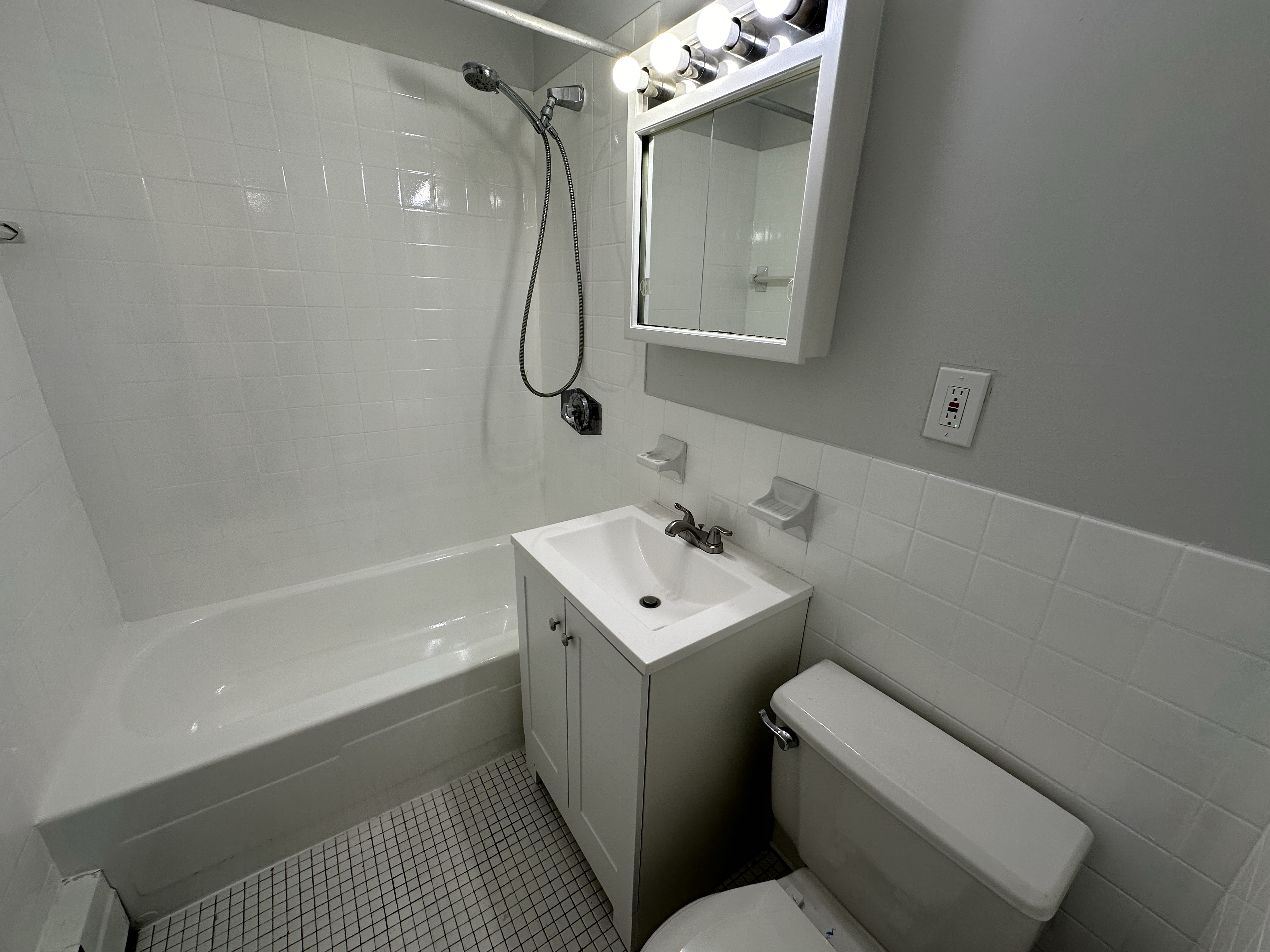 1410 Columbia Rd, South Boston