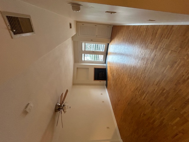 345 Franklin St, Riverside