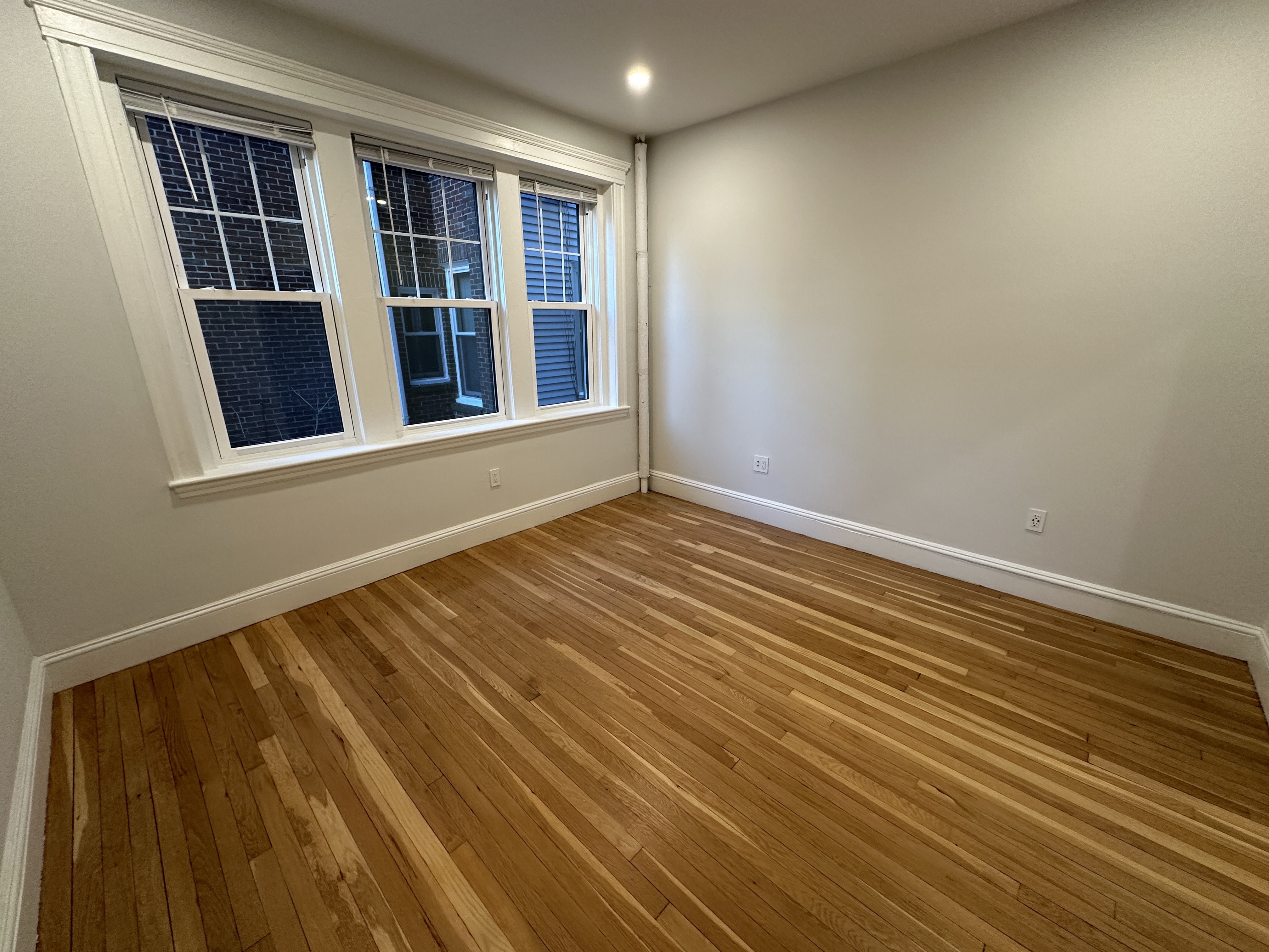 18 Forest St, Baldwin