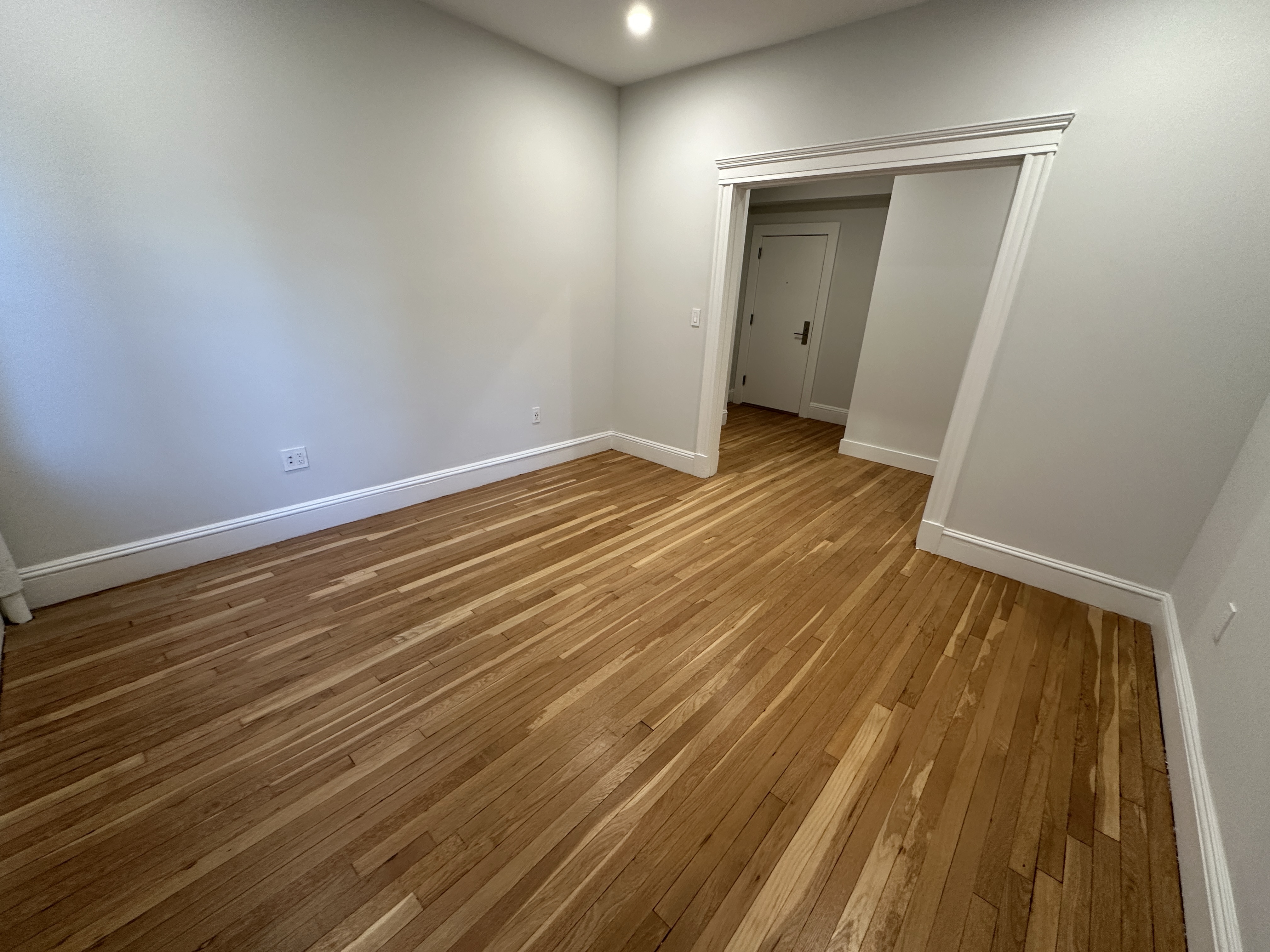 18 Forest St, Baldwin