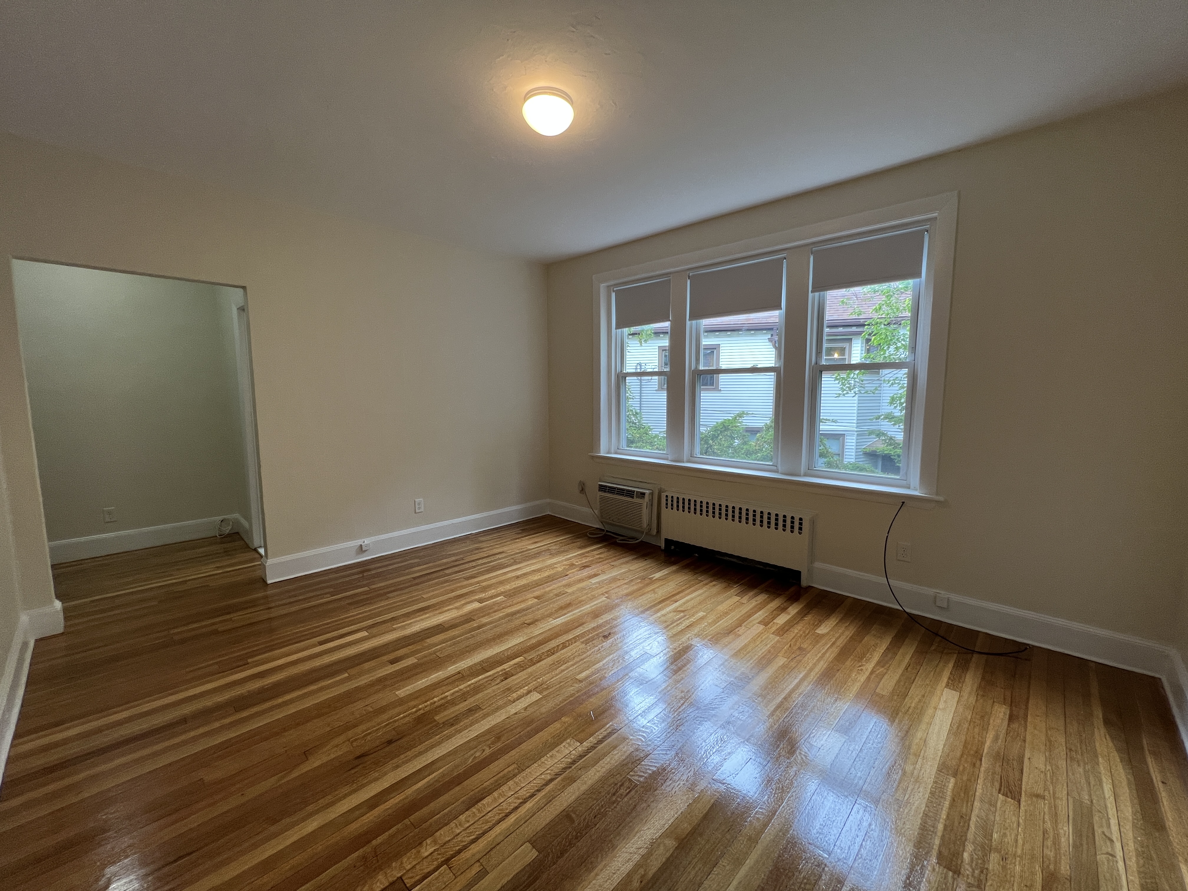 1 bed, 1 bath apartment for rent at 33 Lancaster Ter Unit 311D, Washington Square — photo 5 of 15