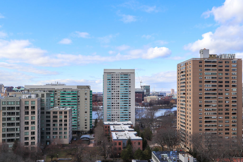1 bed, 1 bath apartment for rent at 9 Hawthorne Pl Unit 15A, West End — photo 17 of 20