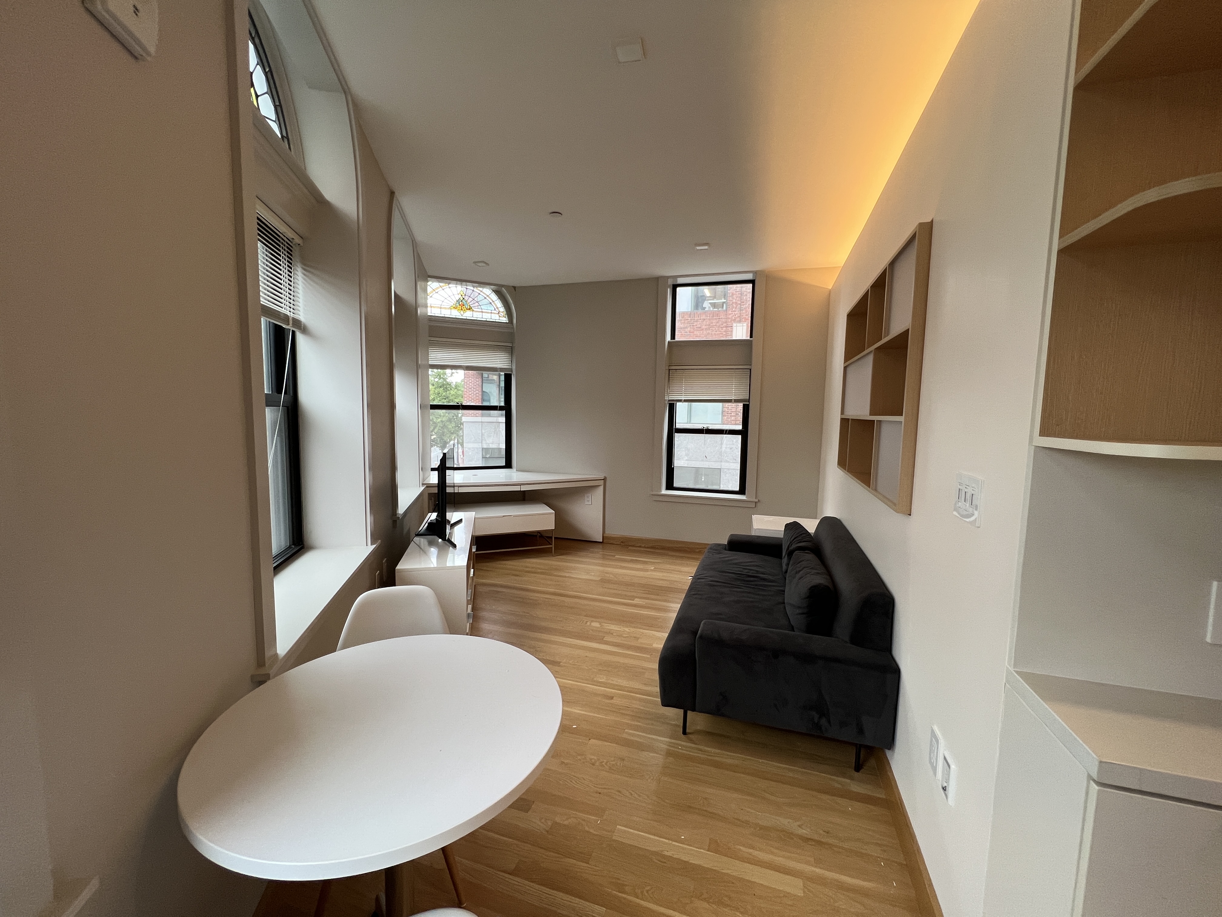 1 bed, 1 bath apartment for rent at 115 Mount Auburn St Unit 21, Harvard Square — photo 5 of 16