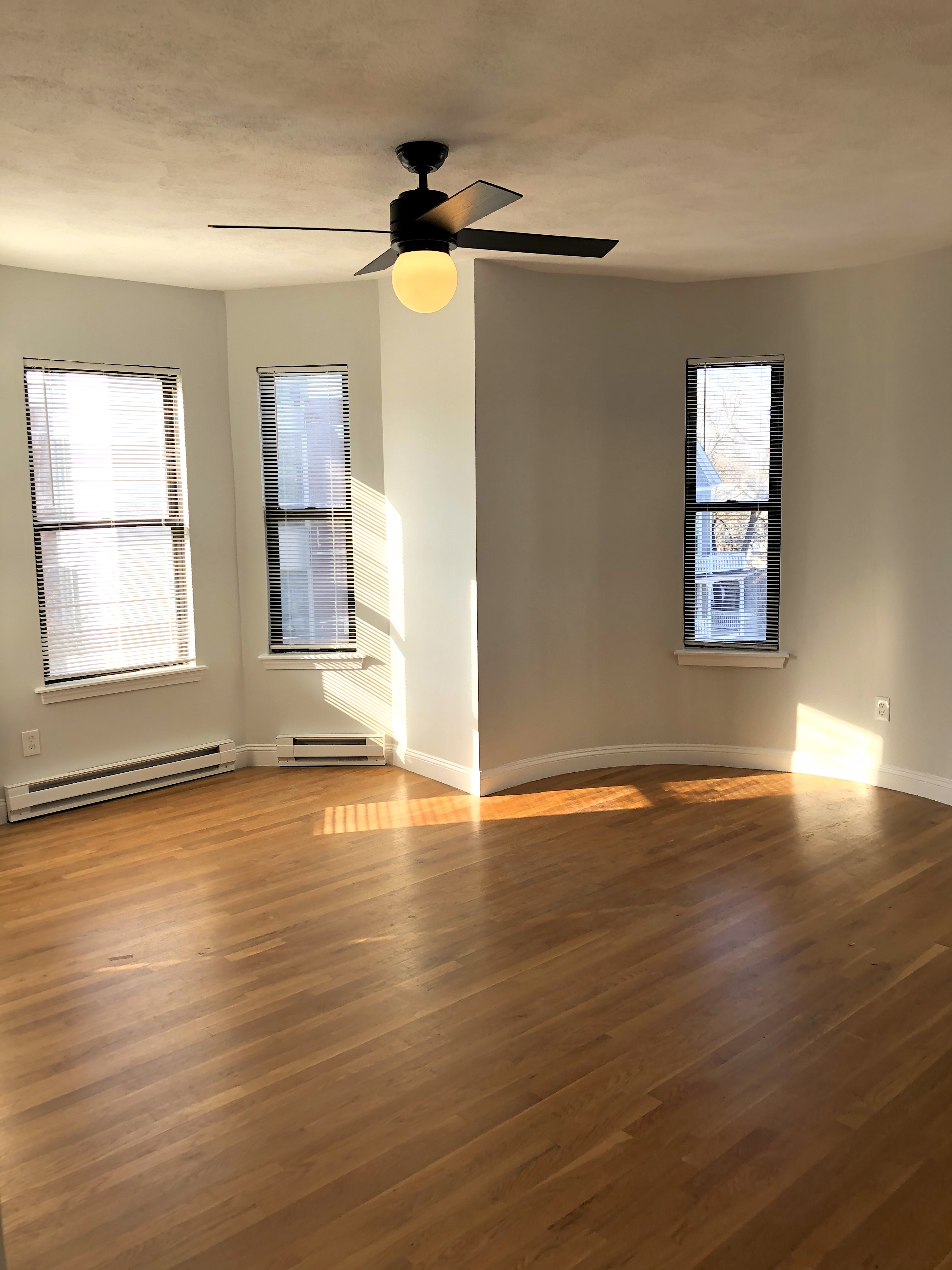 1 bed, 1 bath apartment for rent at 1810 Dorchester Ave Unit 5, Dorchester — photo 4 of 12