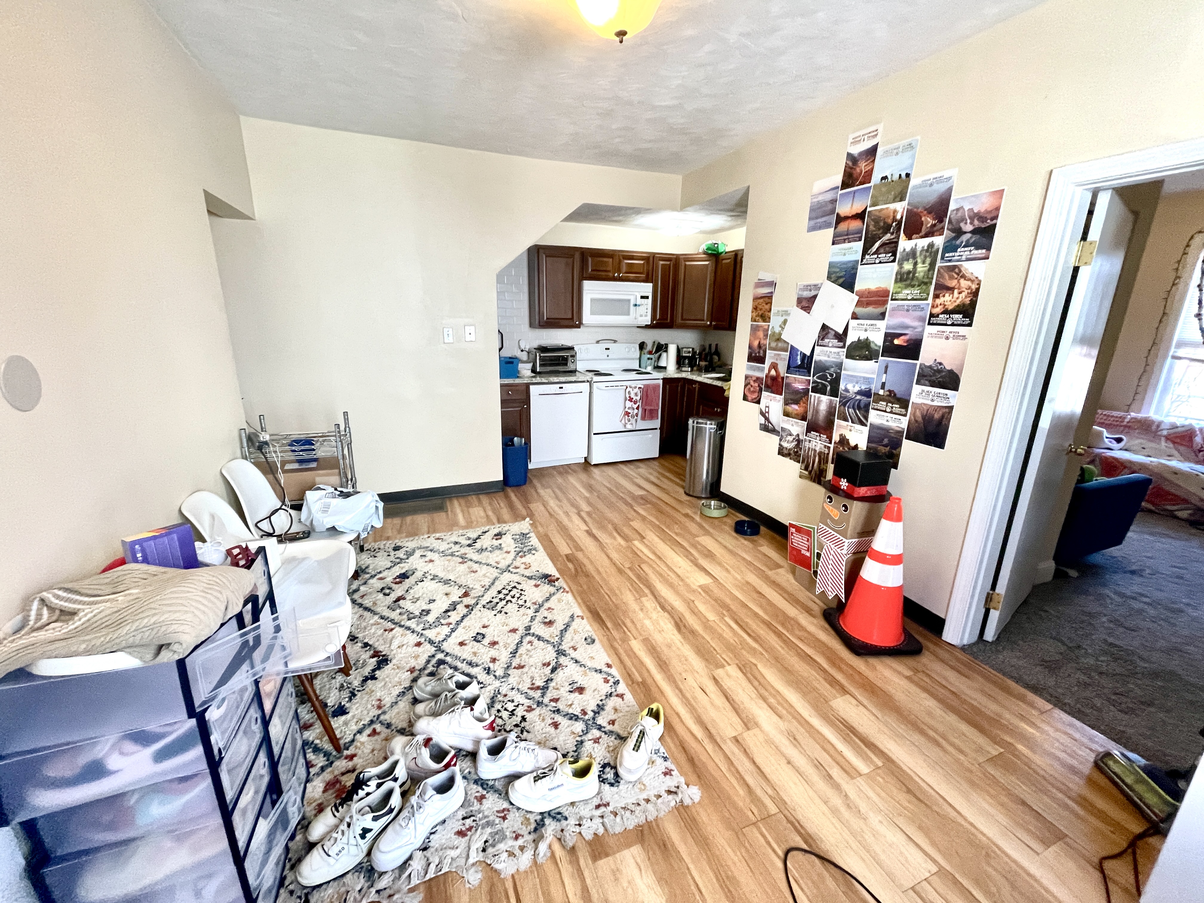 2 bed, 1 bath apartment for rent at 10 Pratt St Unit B, Allston — photo 8 of 12