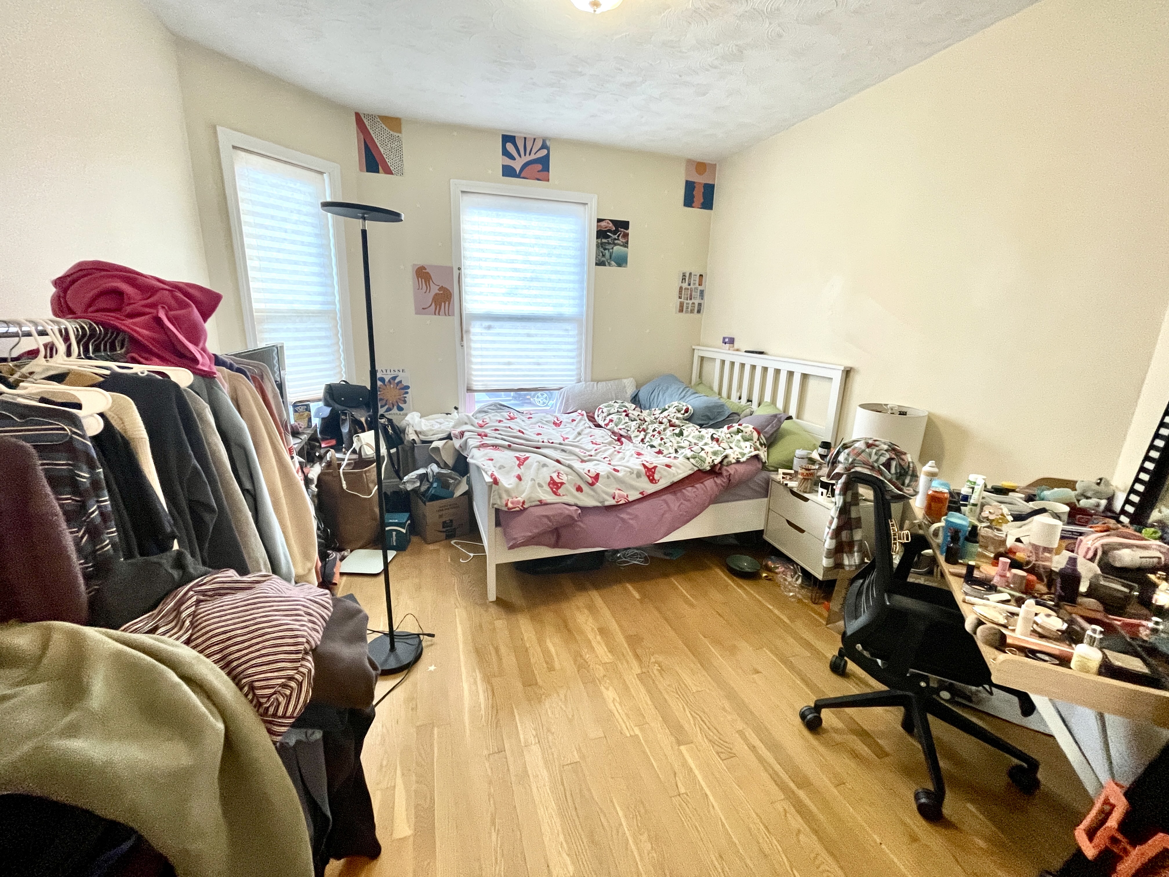 2 bed, 1 bath apartment for rent at 10 Pratt St Unit B, Allston — photo 9 of 12