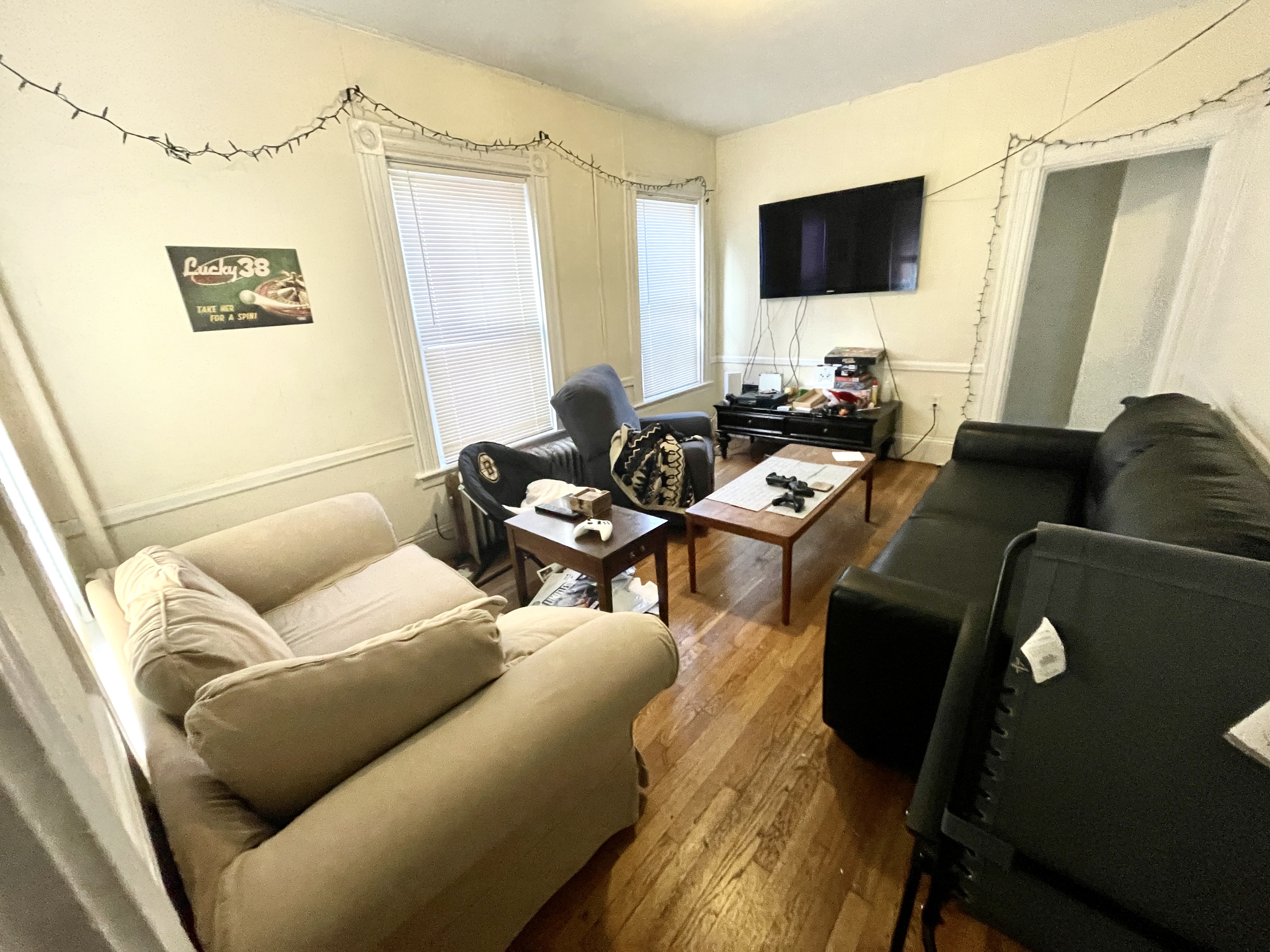 6 bed, 2.5 bath apartment for rent at 14 Pratt St Unit 0, Allston — photo 1 of 21