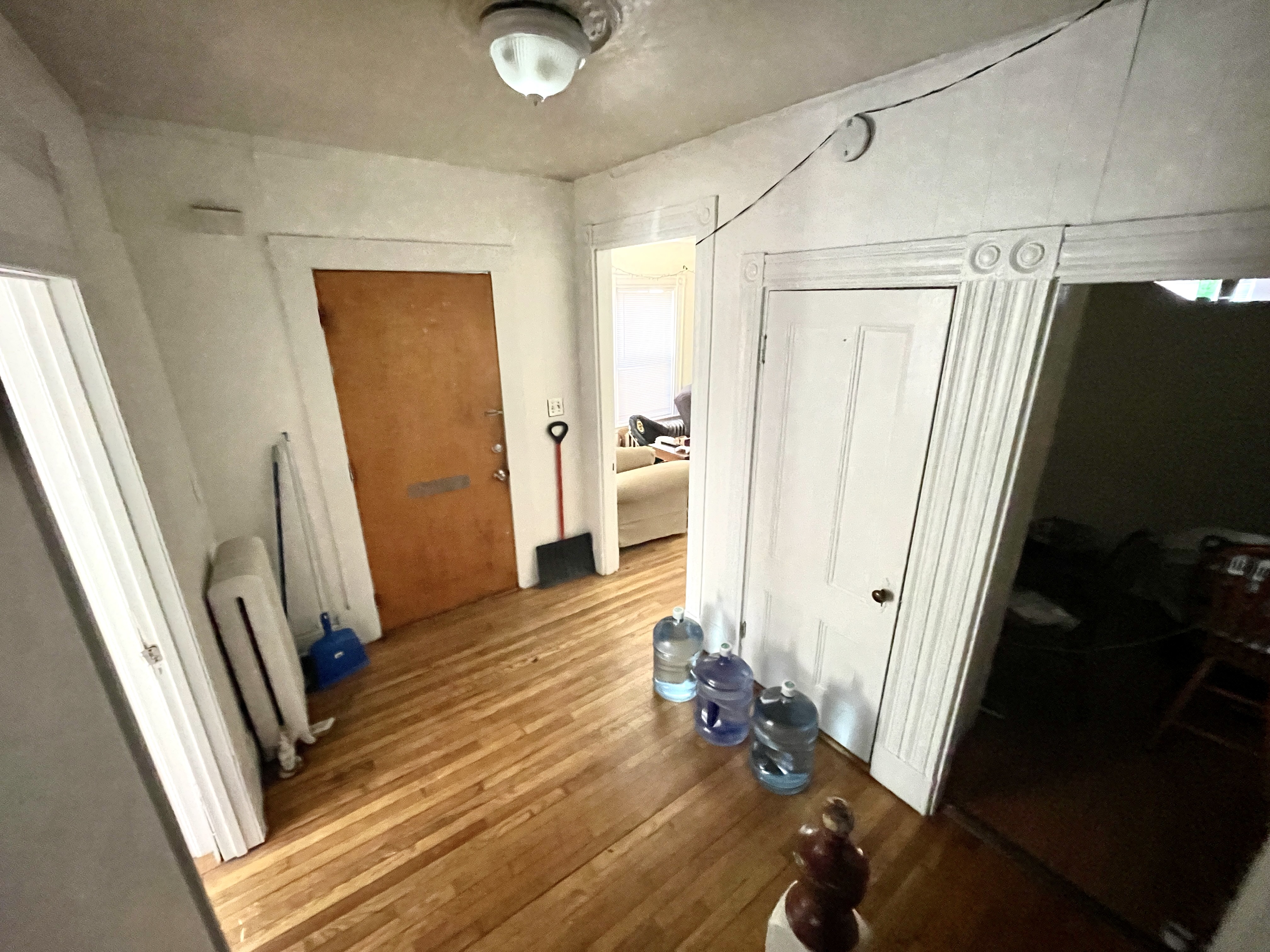6 bed, 2.5 bath apartment for rent at 14 Pratt St Unit 0, Allston — photo 18 of 21