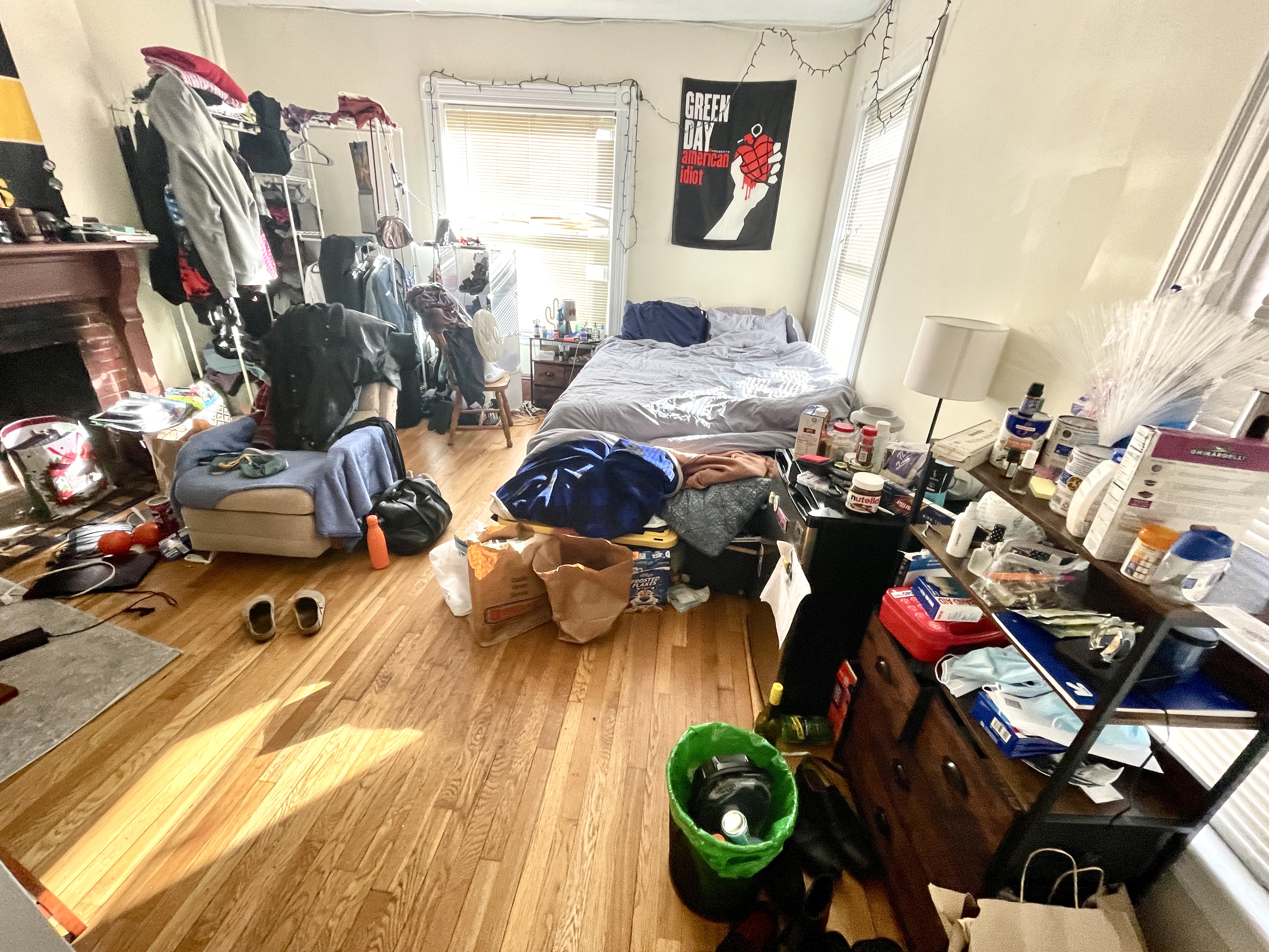 6 bed, 2.5 bath apartment for rent at 14 Pratt St Unit 0, Allston — photo 19 of 21